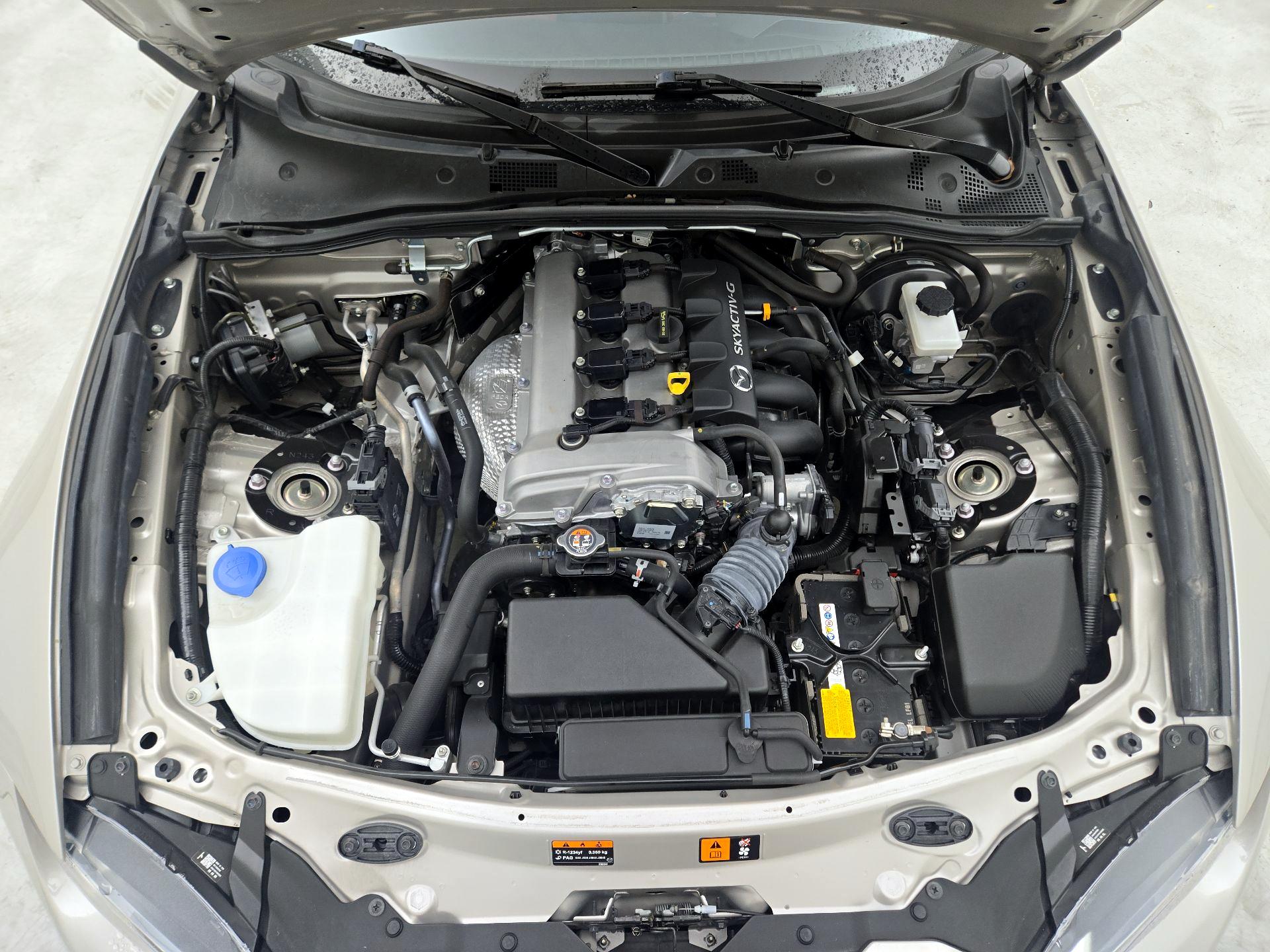 Thumbnail: 2022 Mazda MX-5 Miata - 20