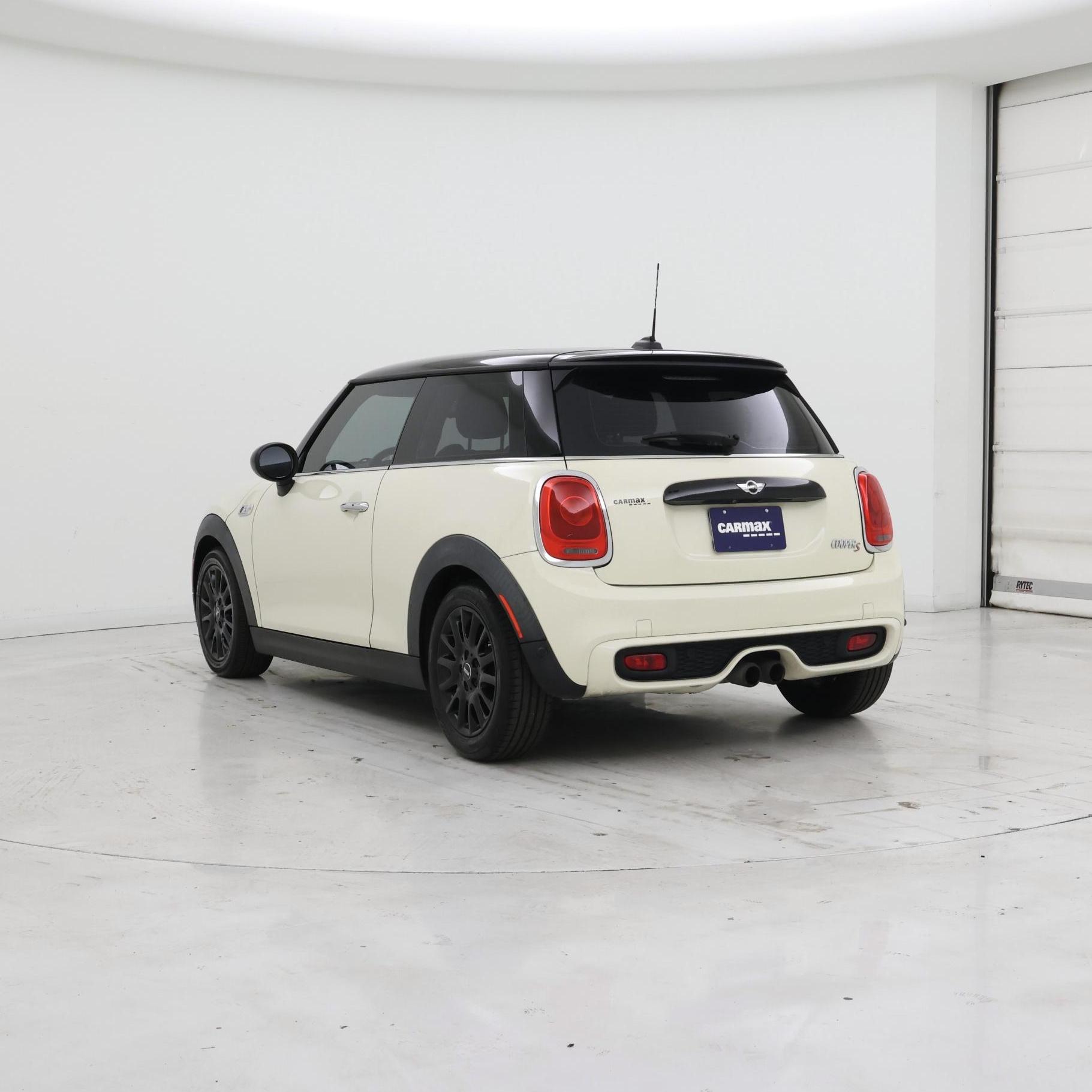 Thumbnail: 2017 MINI Cooper - 2