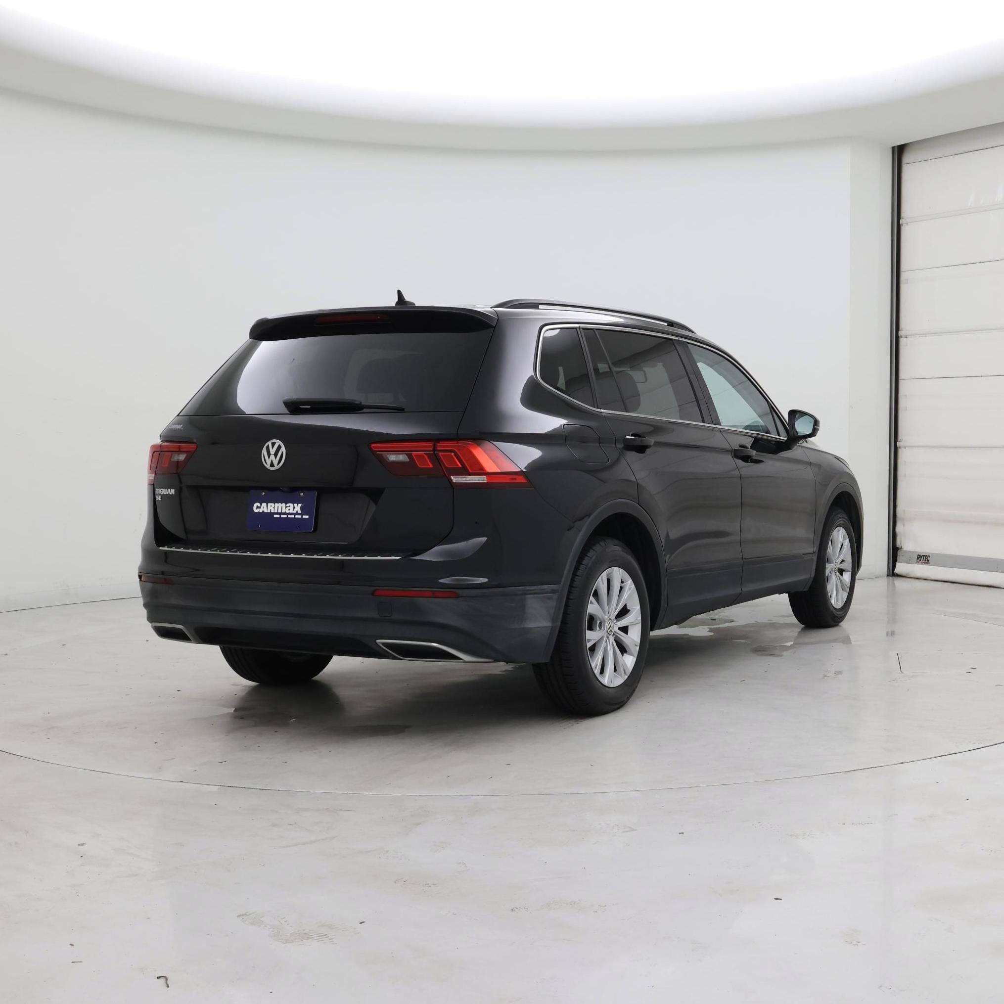 Thumbnail: 2019 Volkswagen Tiguan - 8