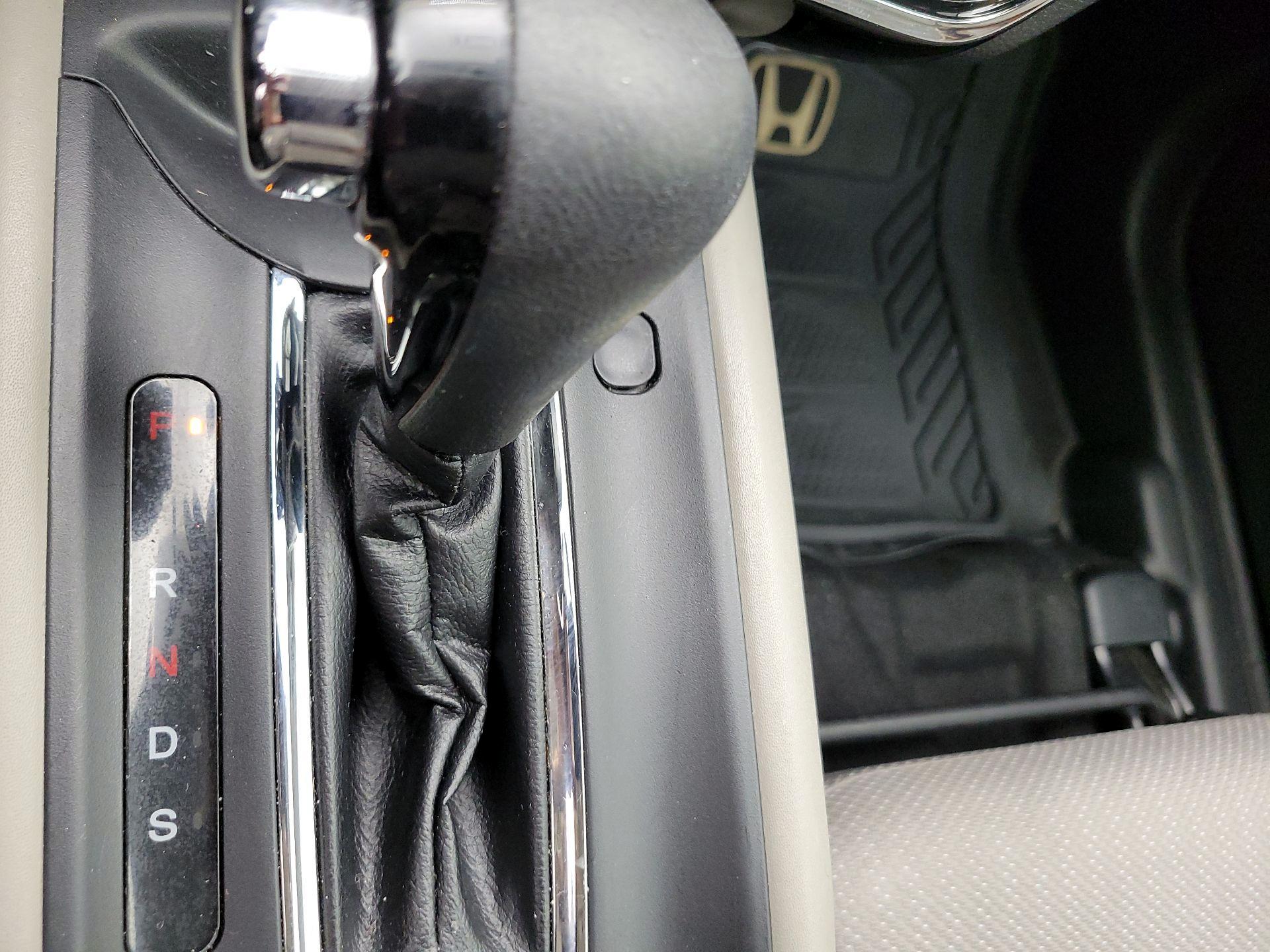 Thumbnail: 2018 Honda HR-V - 17