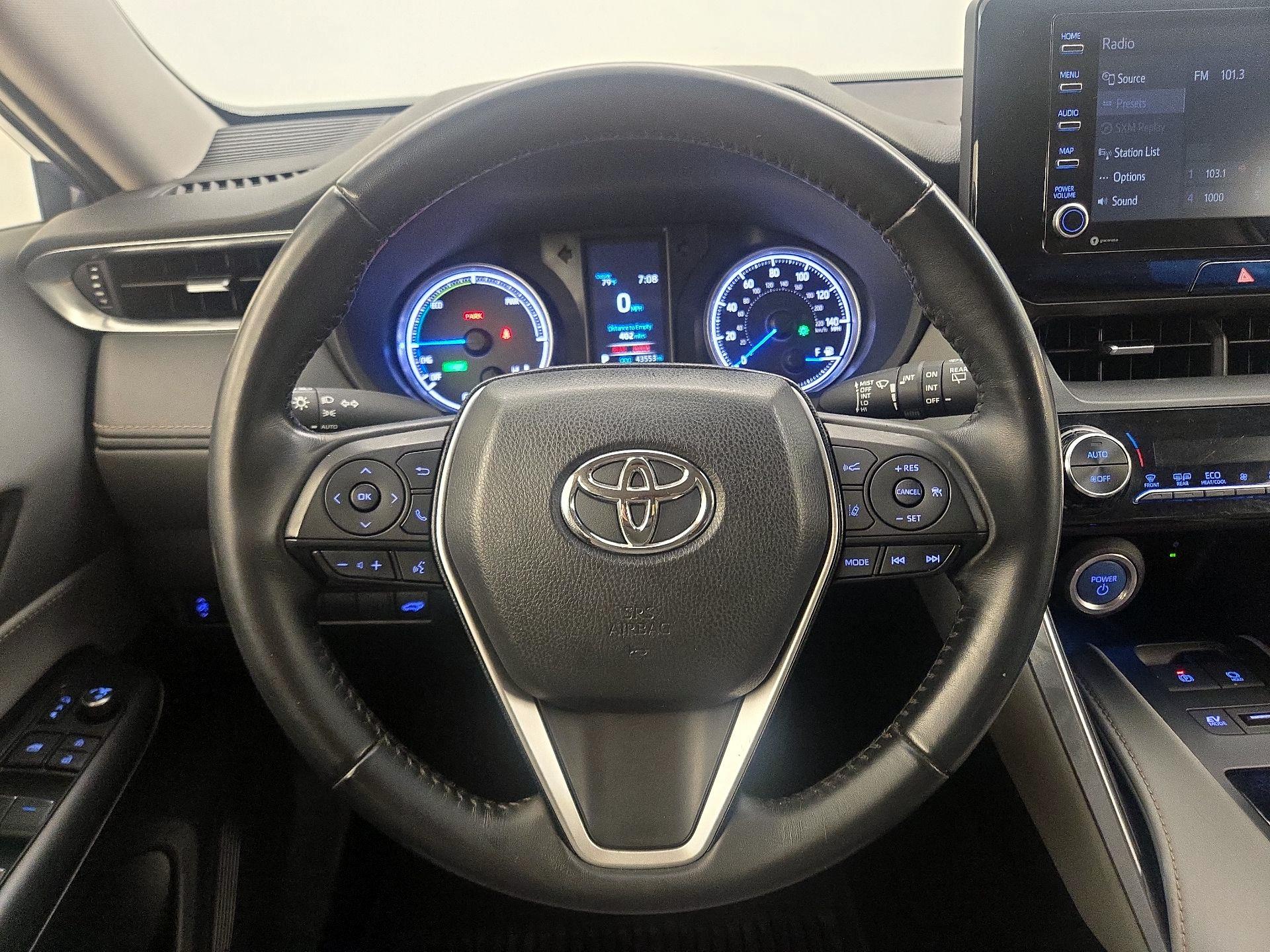 Thumbnail: 2021 Toyota Venza - 10