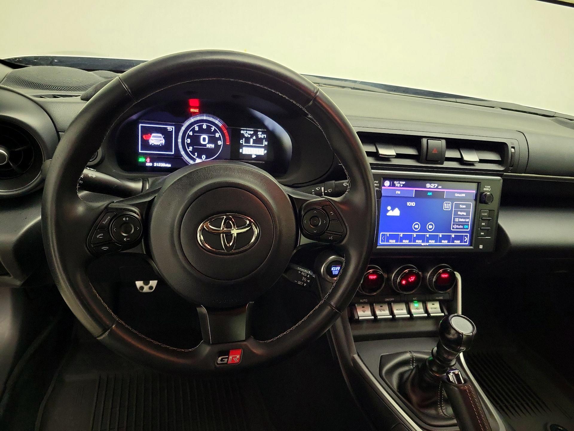 Thumbnail: 2022 Toyota GR86 - 10