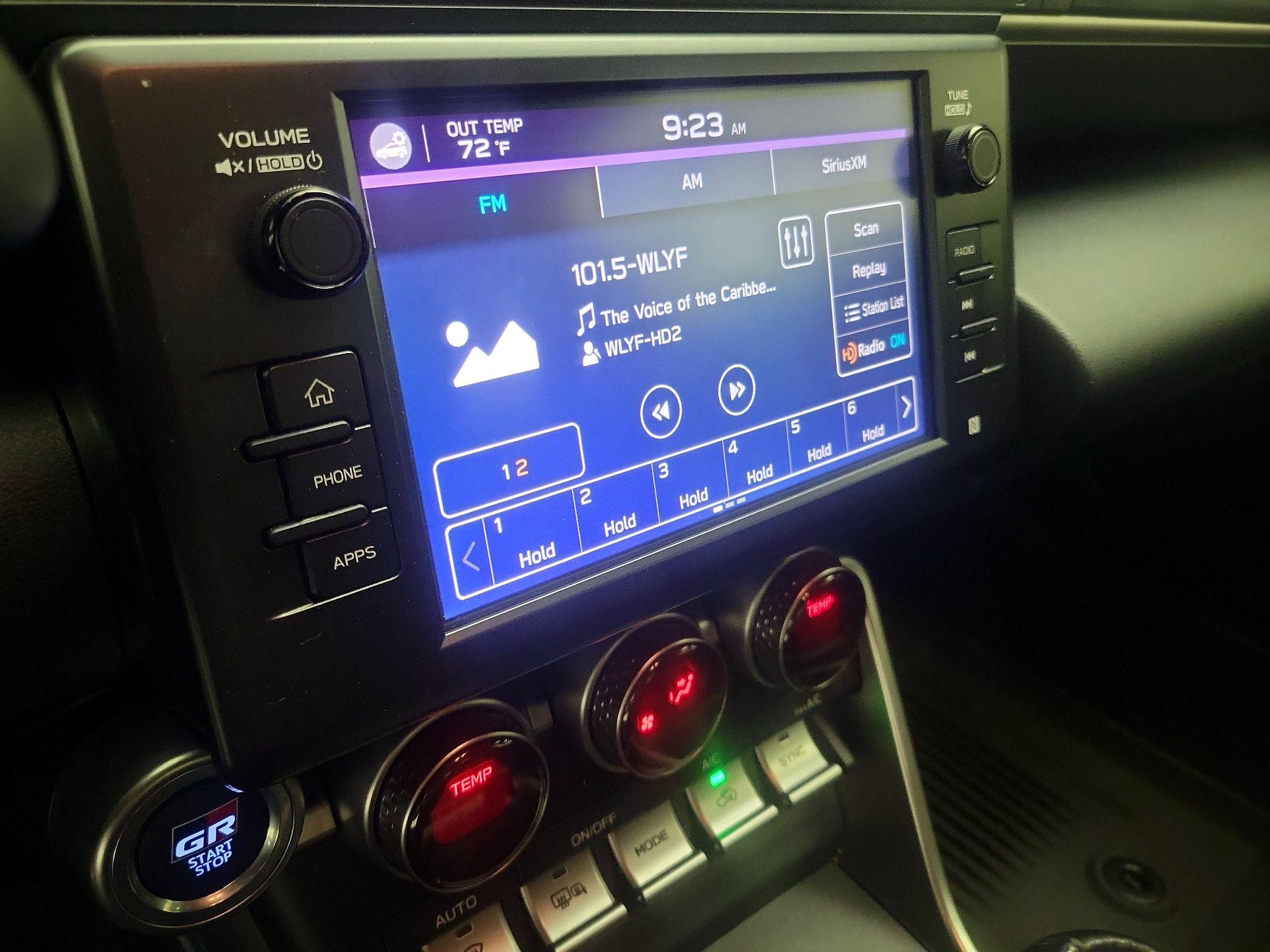 Thumbnail: 2022 Toyota GR86 - 15