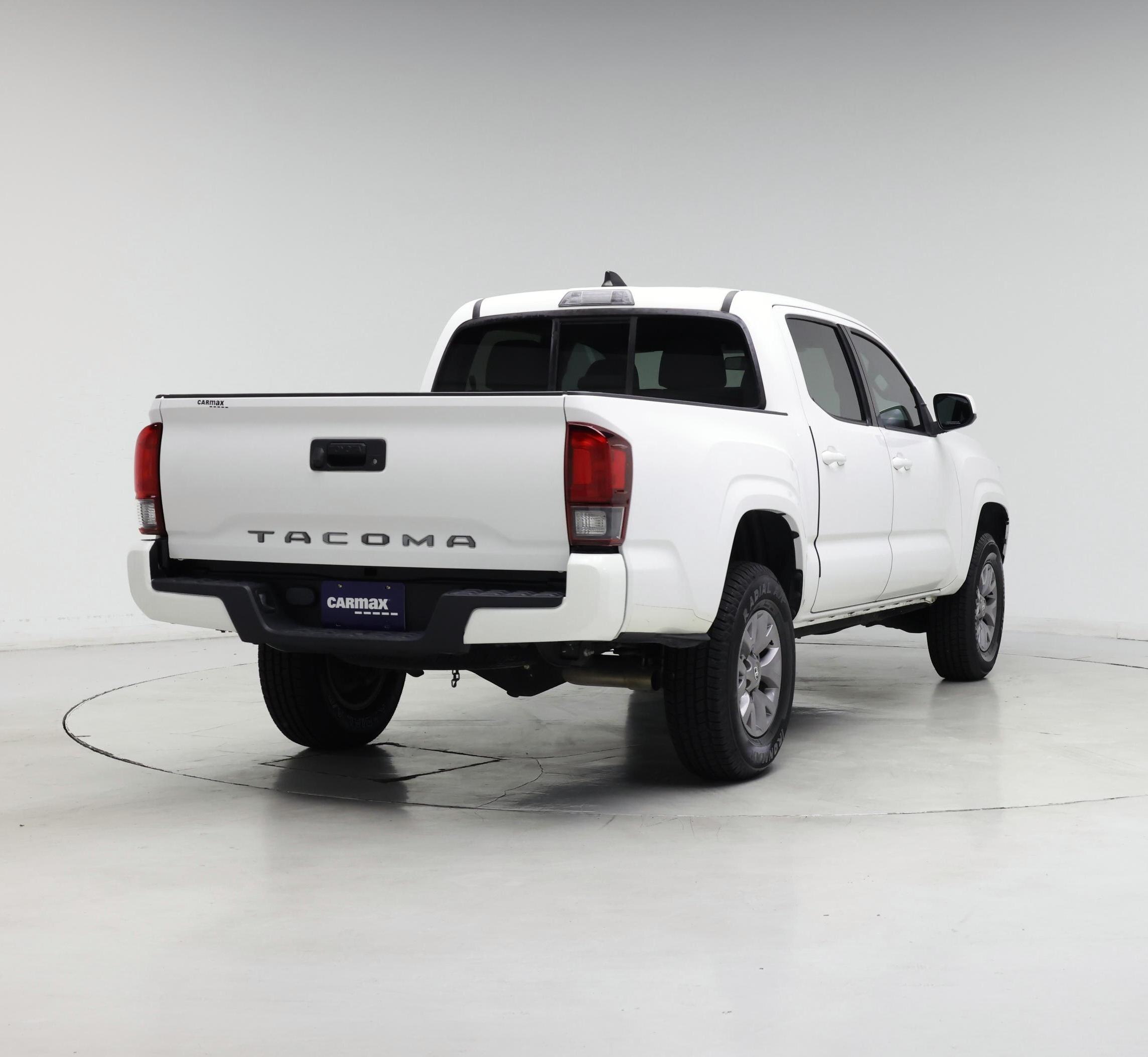 Thumbnail: 2020 Toyota Tacoma - 8