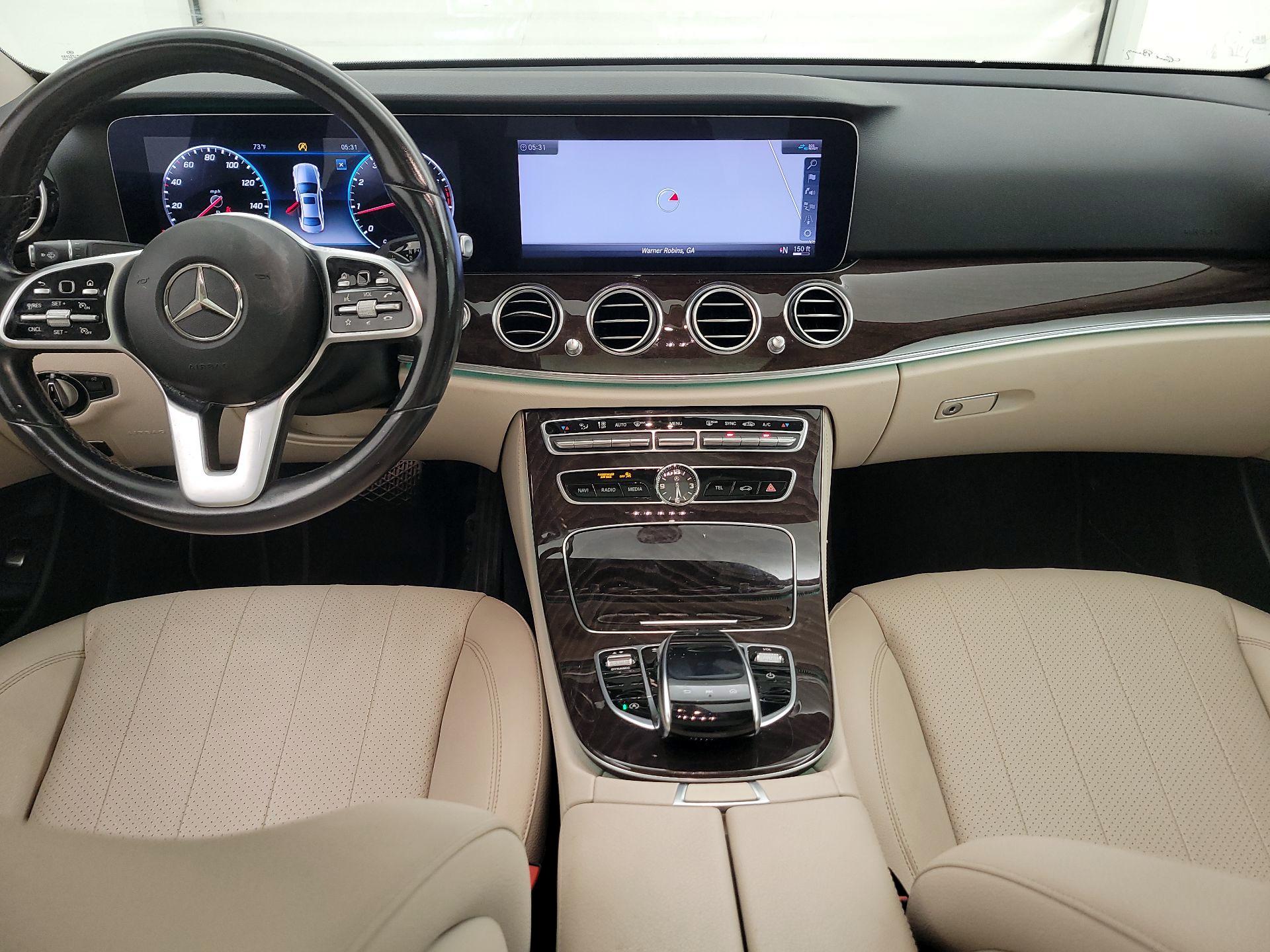 Thumbnail: 2020 Mercedes-Benz E-Class - 9