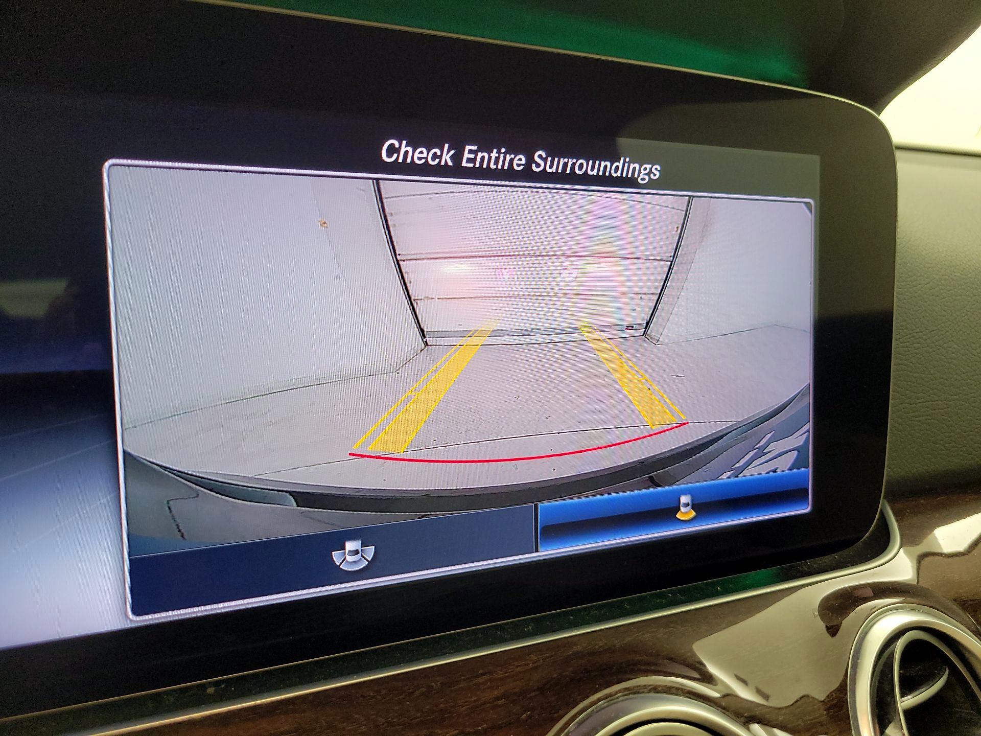 Thumbnail: 2020 Mercedes-Benz E-Class - 15