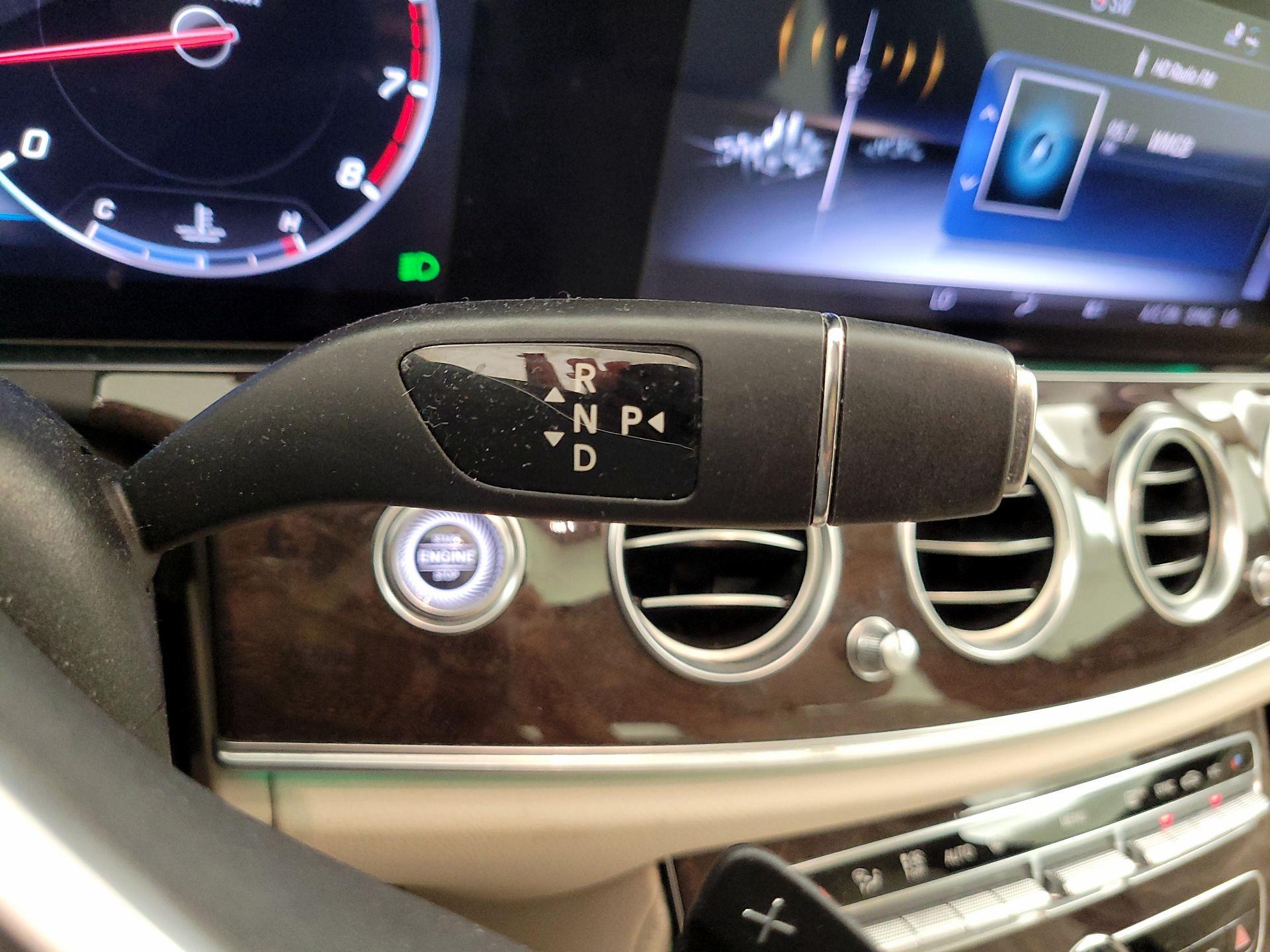 Thumbnail: 2020 Mercedes-Benz E-Class - 18