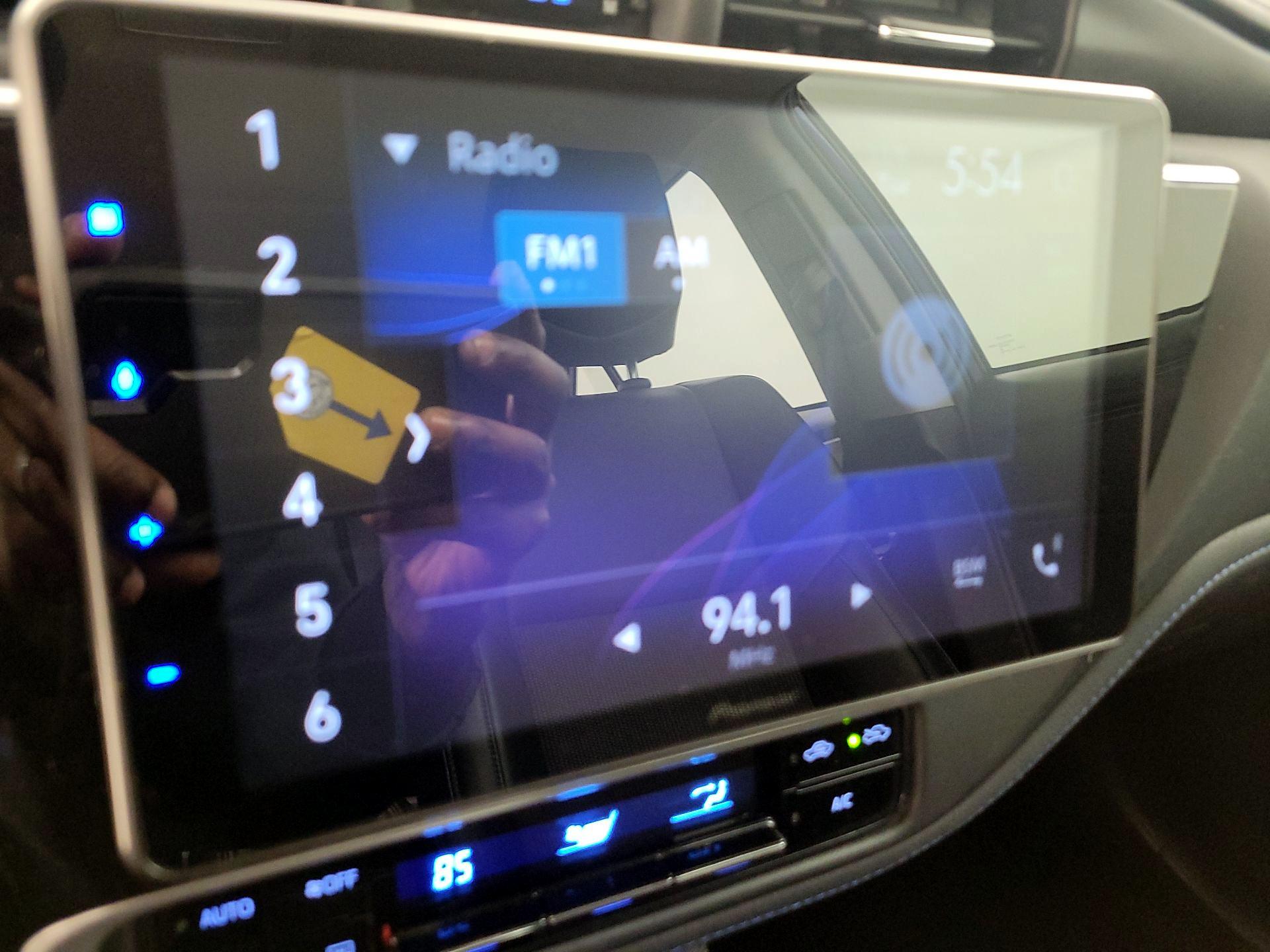 Thumbnail: 2019 Toyota Corolla - 15