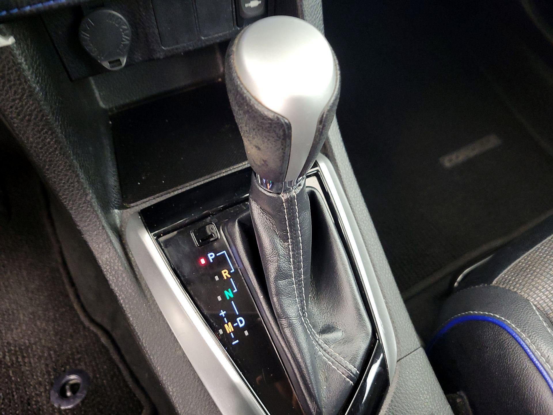 Thumbnail: 2019 Toyota Corolla - 17