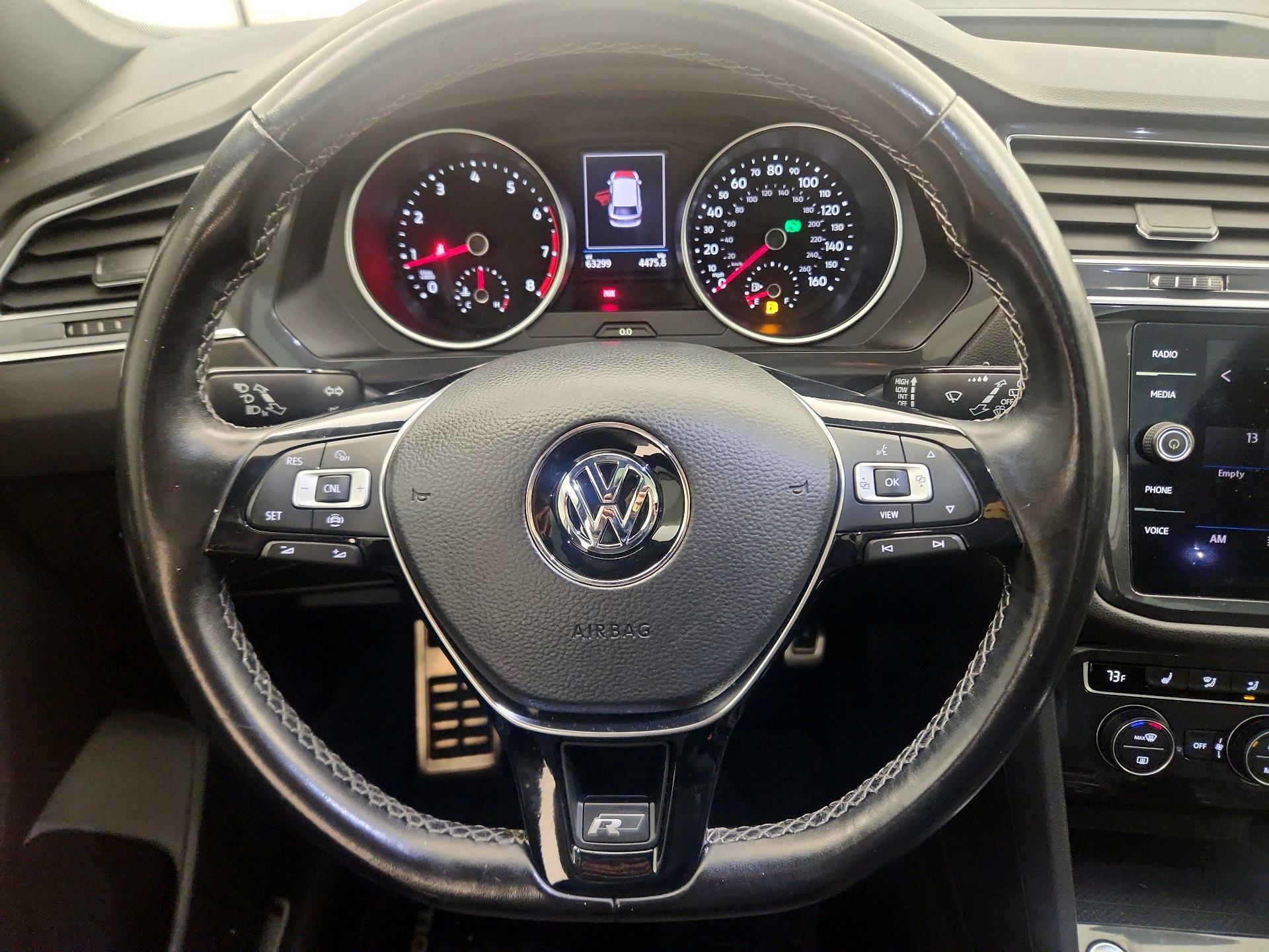 Thumbnail: 2020 Volkswagen Tiguan - 10