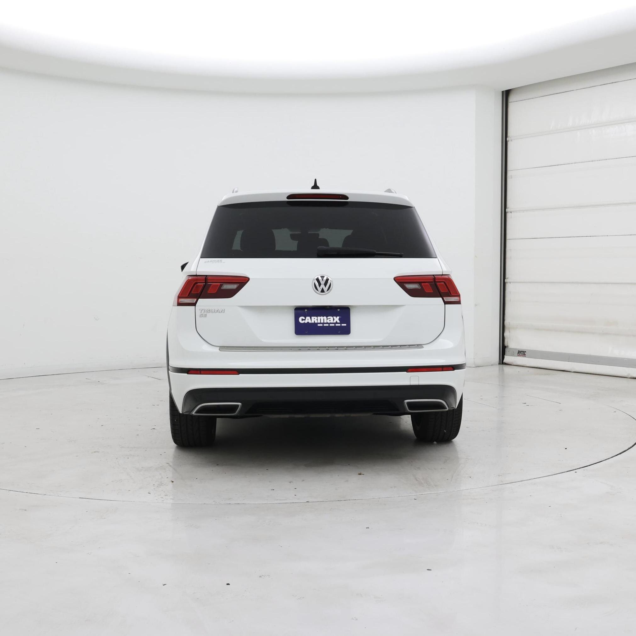 Thumbnail: 2020 Volkswagen Tiguan - 6