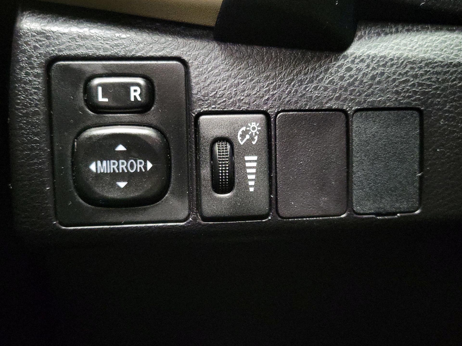 Thumbnail: 2019 Toyota Corolla - 13