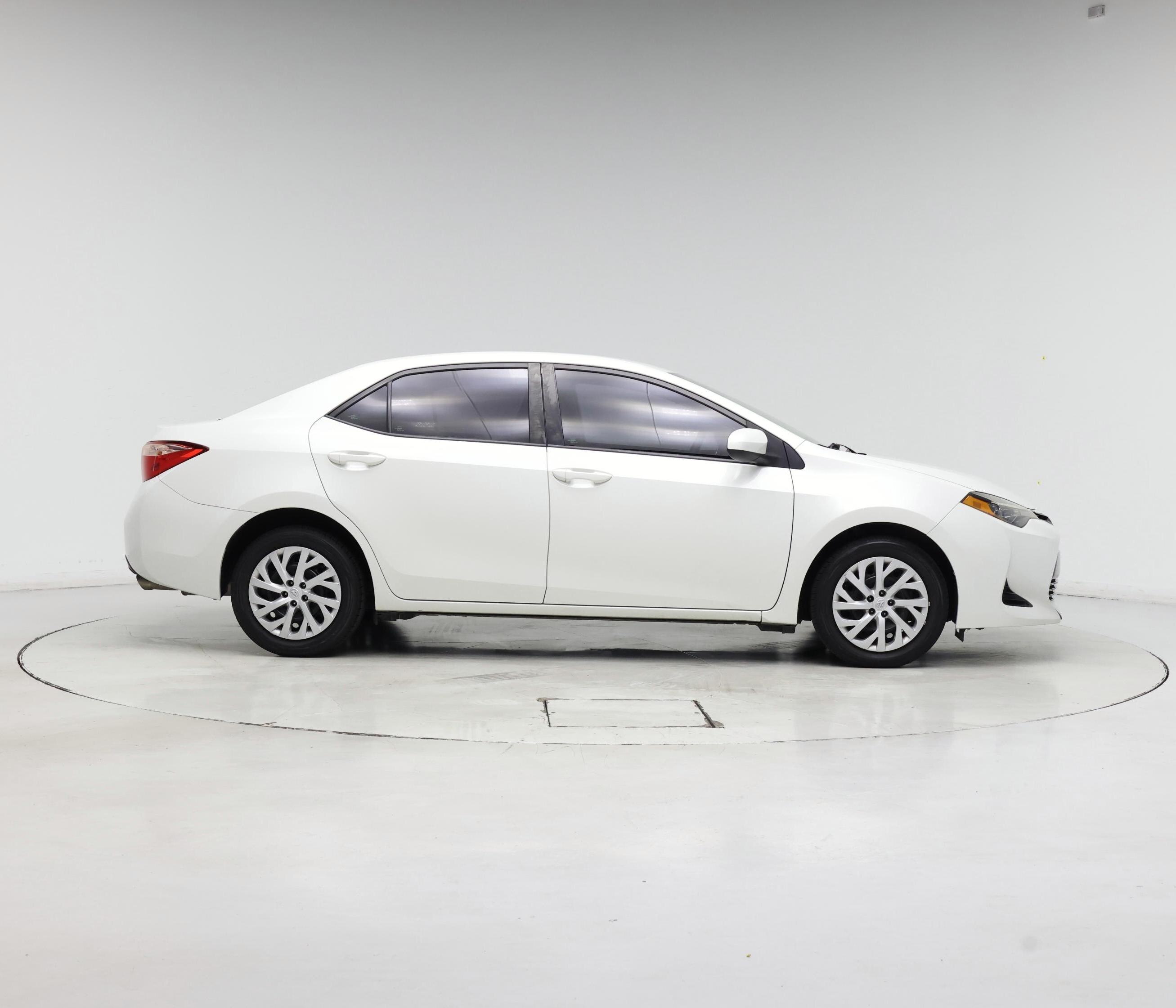 Thumbnail: 2019 Toyota Corolla - 7