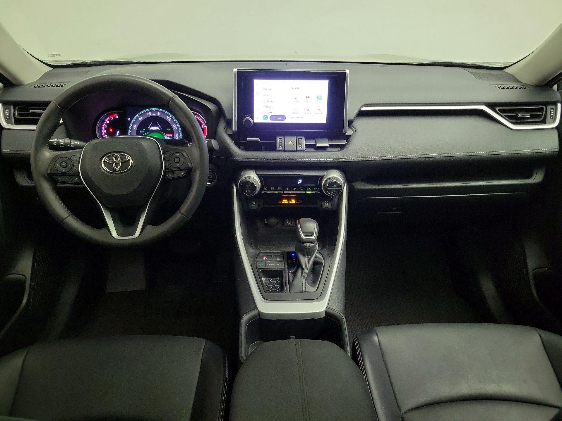 Thumbnail: 2023 Toyota RAV4 - 9