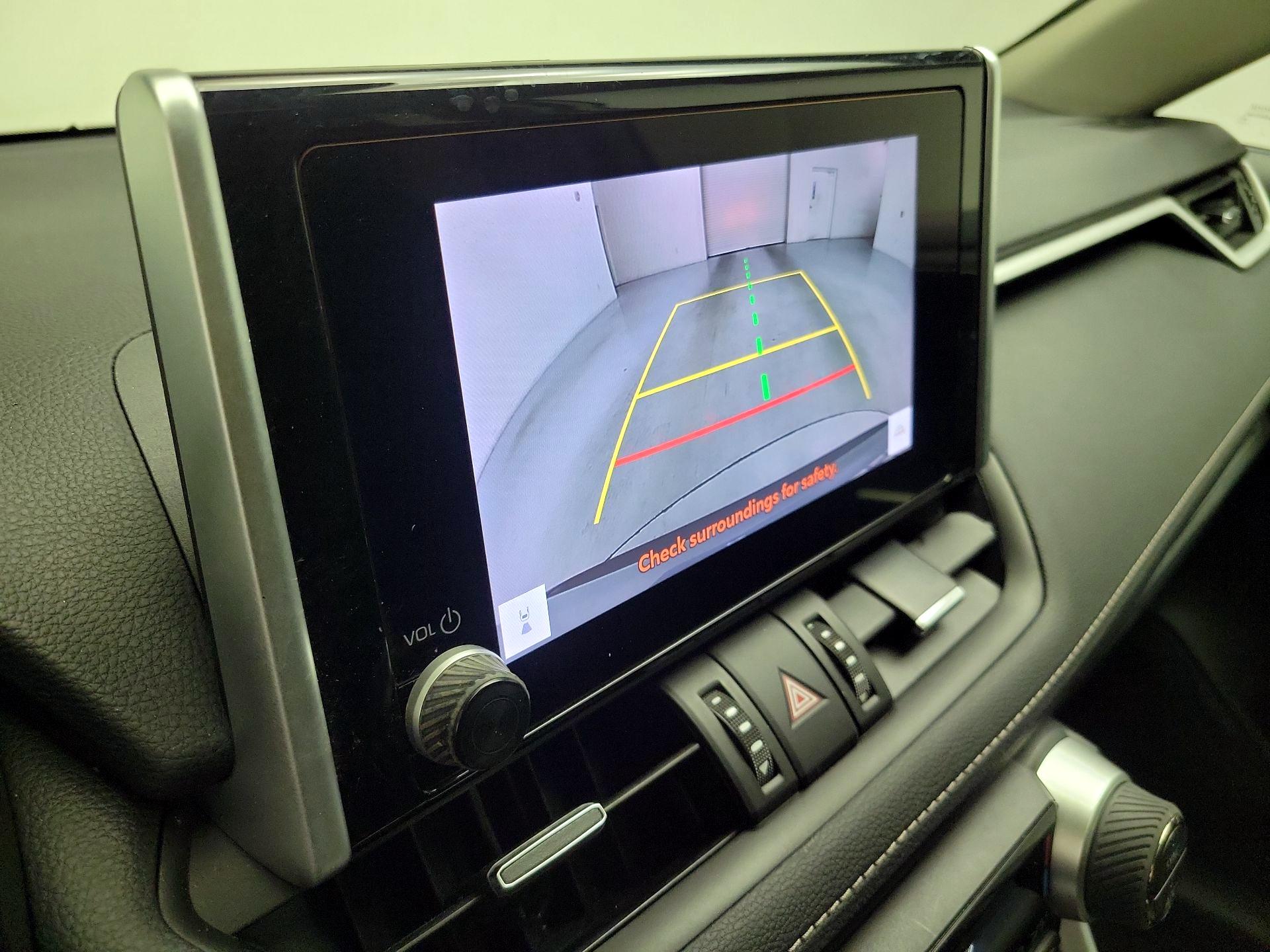 Thumbnail: 2023 Toyota RAV4 - 15