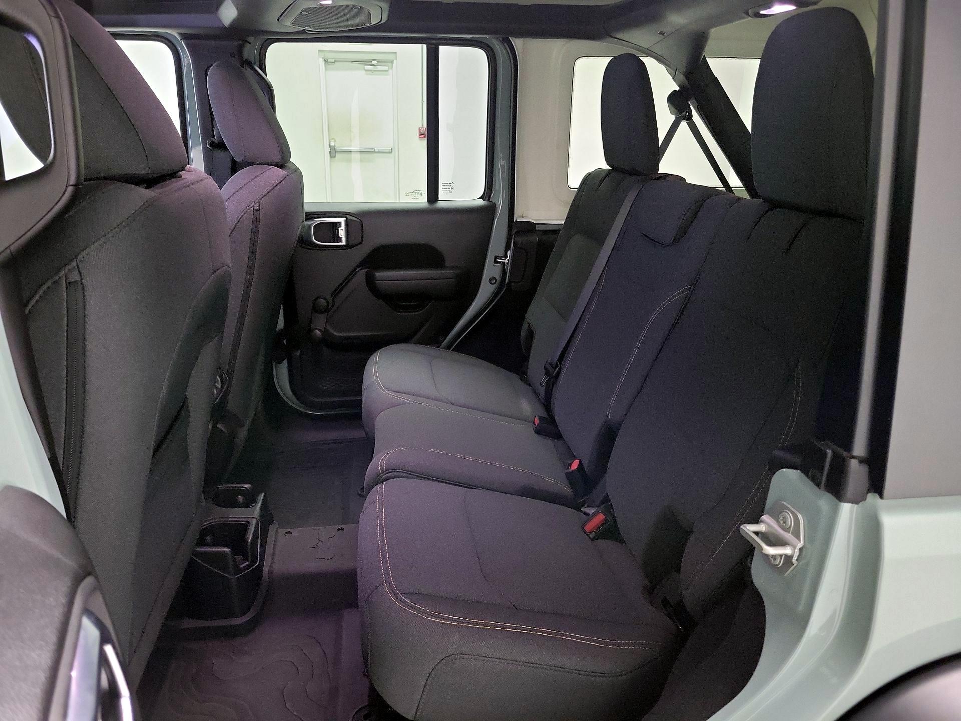 Thumbnail: 2024 Jeep Wrangler - 19