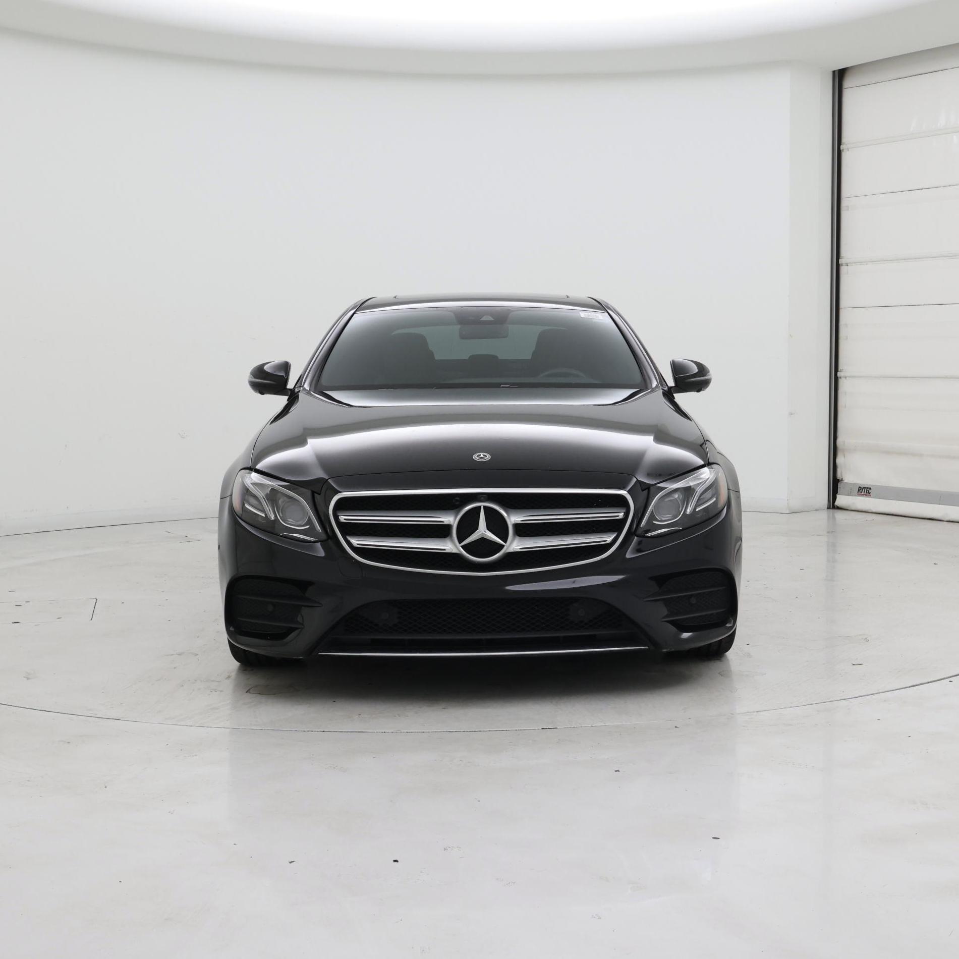 Thumbnail: 2019 Mercedes-Benz E-Class - 5