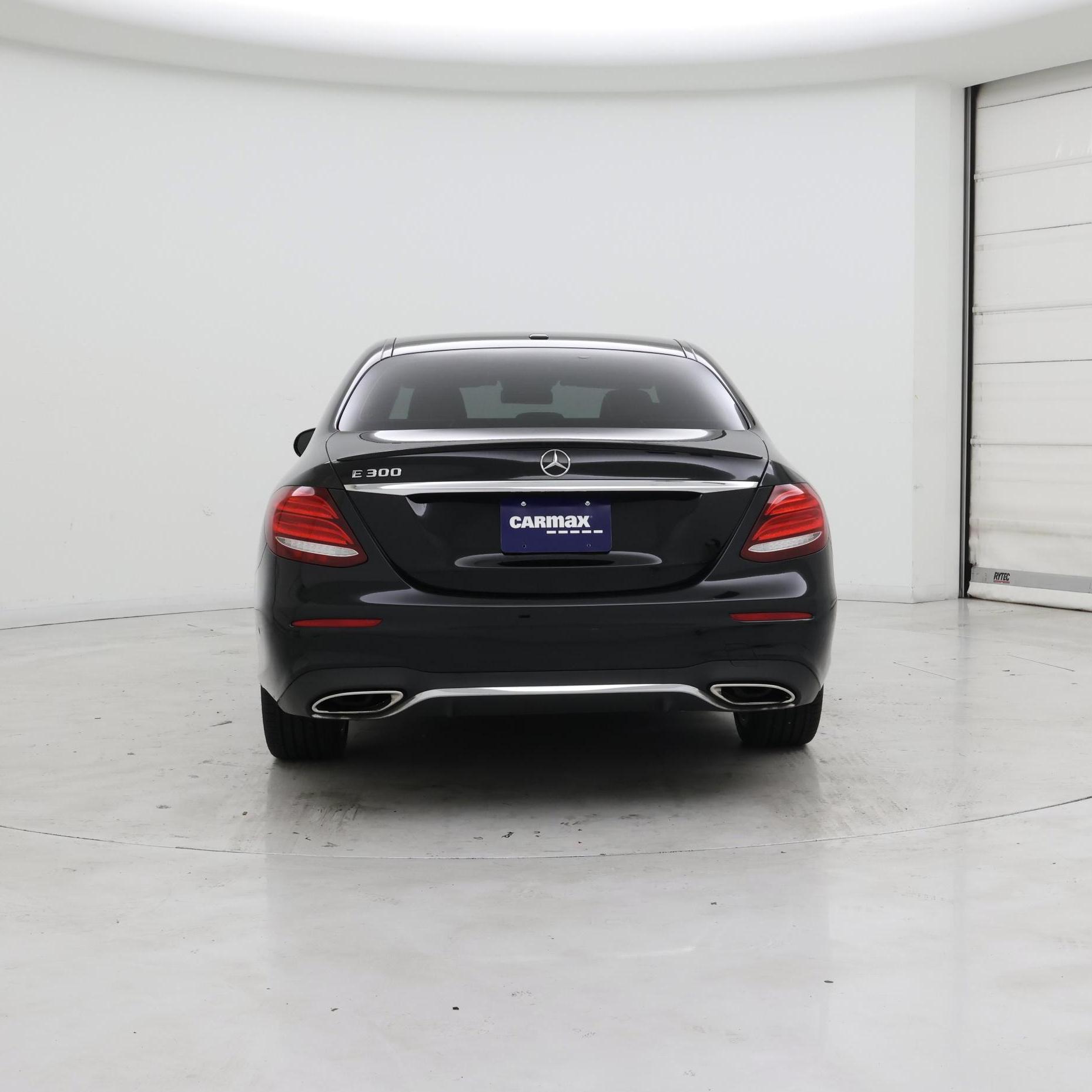 Thumbnail: 2019 Mercedes-Benz E-Class - 6