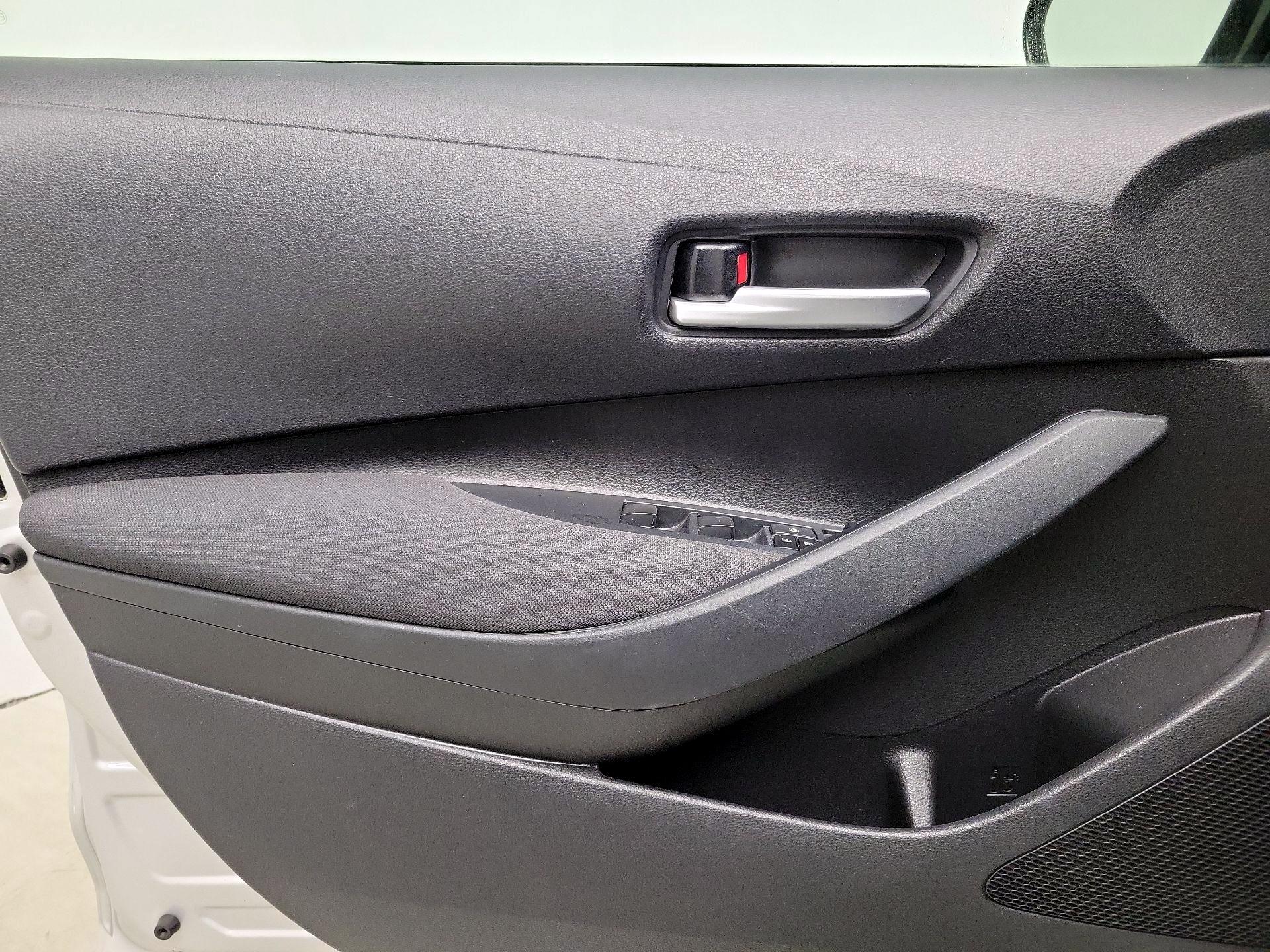 Thumbnail: 2020 Toyota Corolla - 12