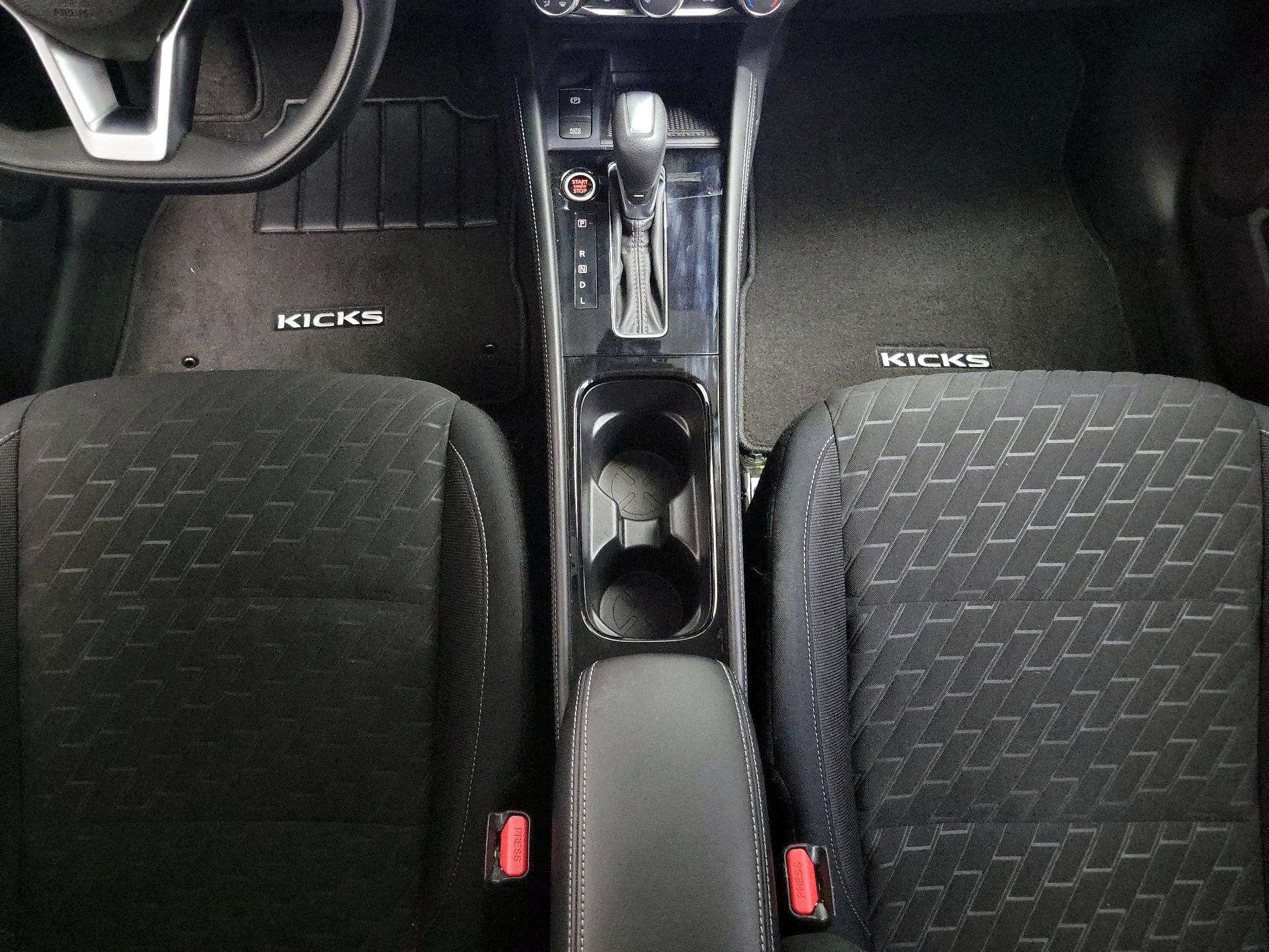 Thumbnail: 2023 Nissan Kicks - 16