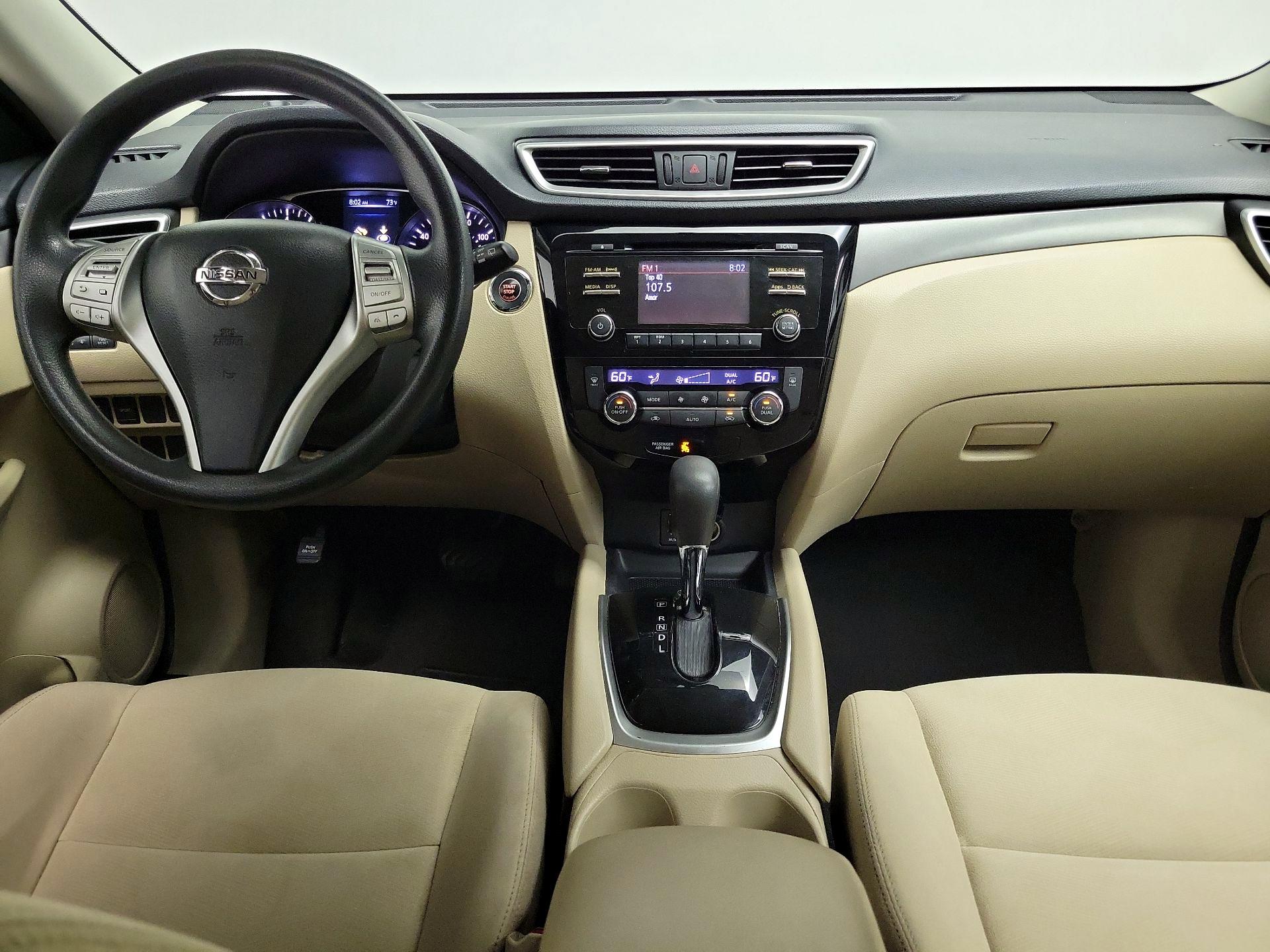 Thumbnail: 2016 Nissan Rogue - 9