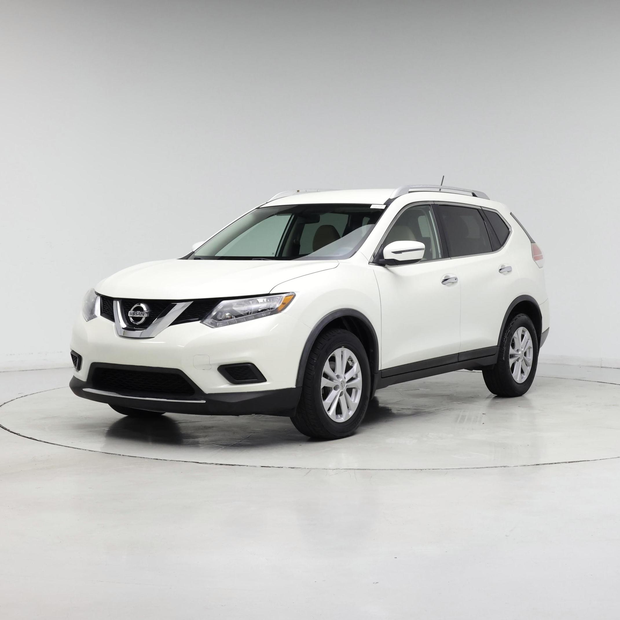 Thumbnail: 2016 Nissan Rogue - 4