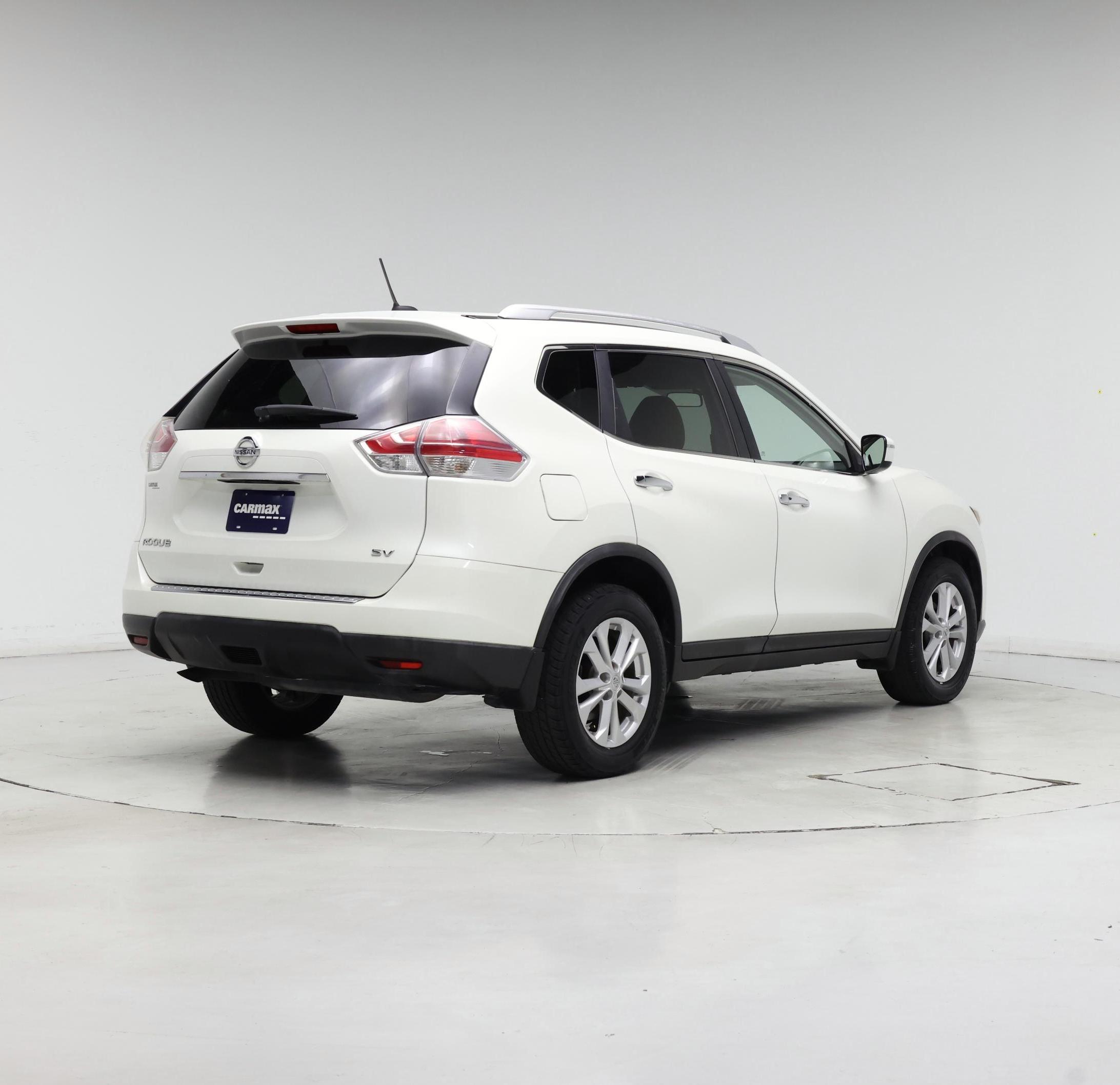 Thumbnail: 2016 Nissan Rogue - 8