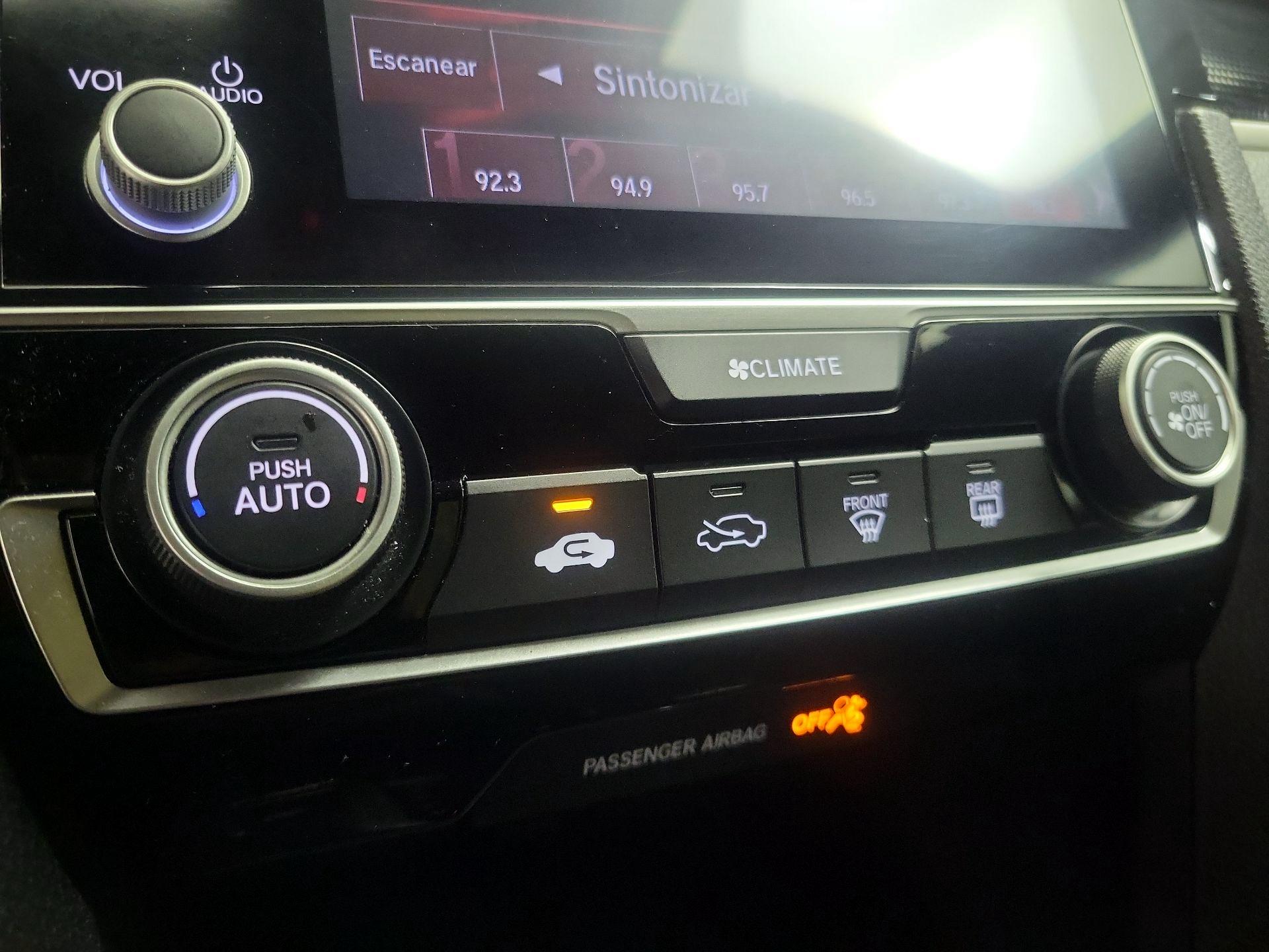 Thumbnail: 2020 Honda Civic - 16