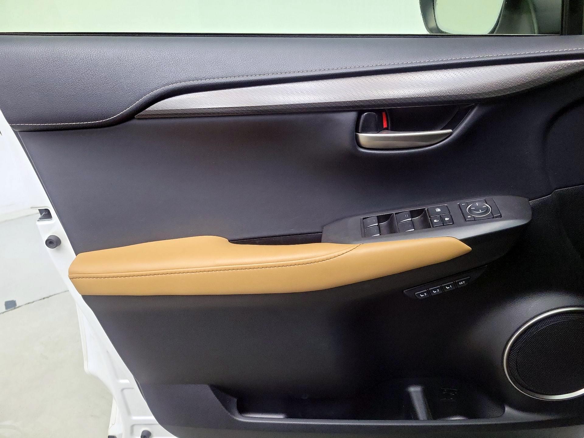 Thumbnail: 2016 Lexus NX - 12