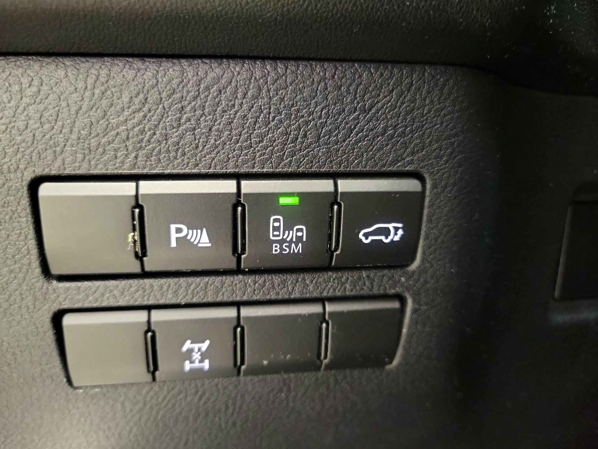 Thumbnail: 2016 Lexus NX - 13