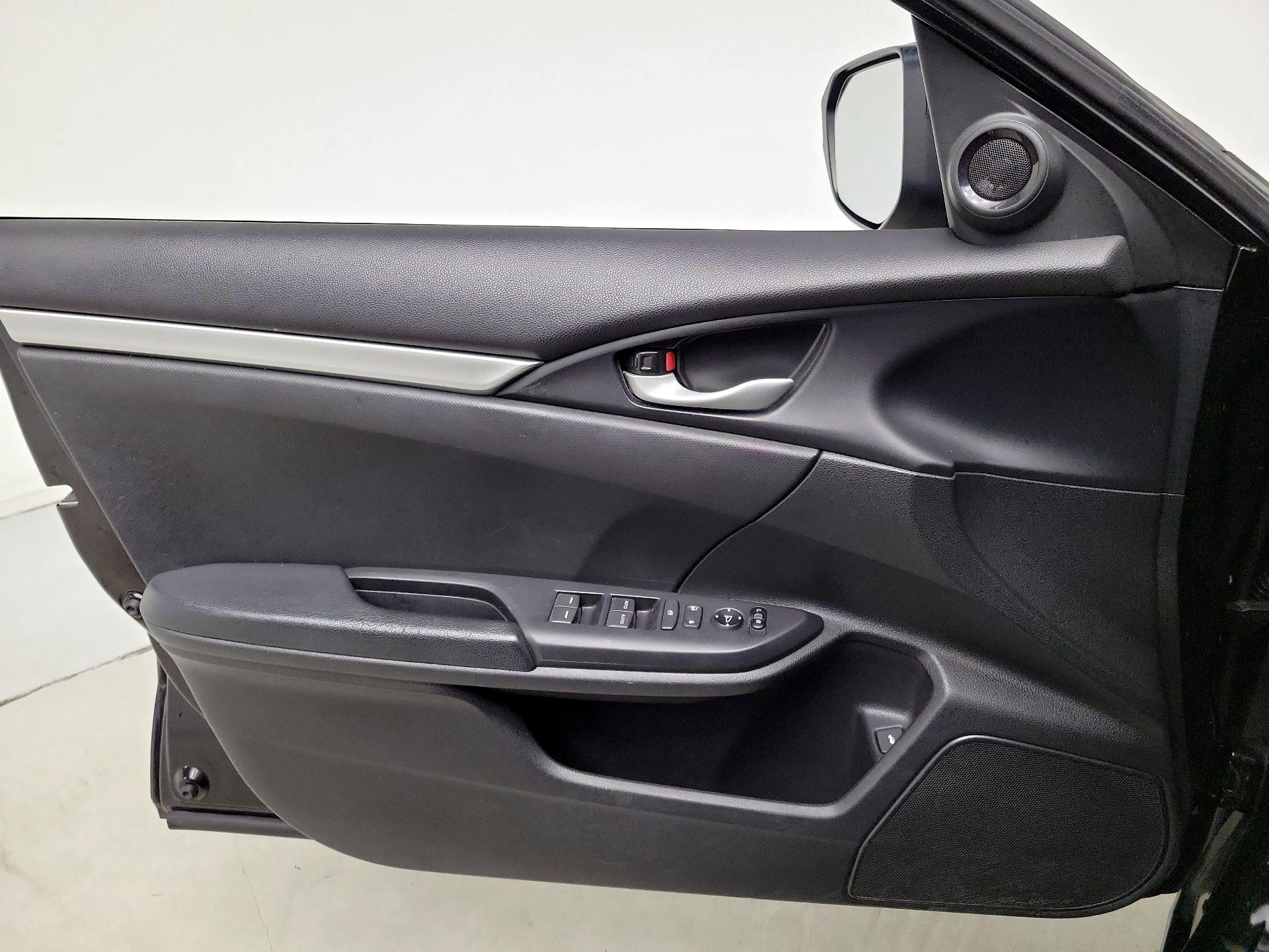 Thumbnail: 2020 Honda Civic - 12