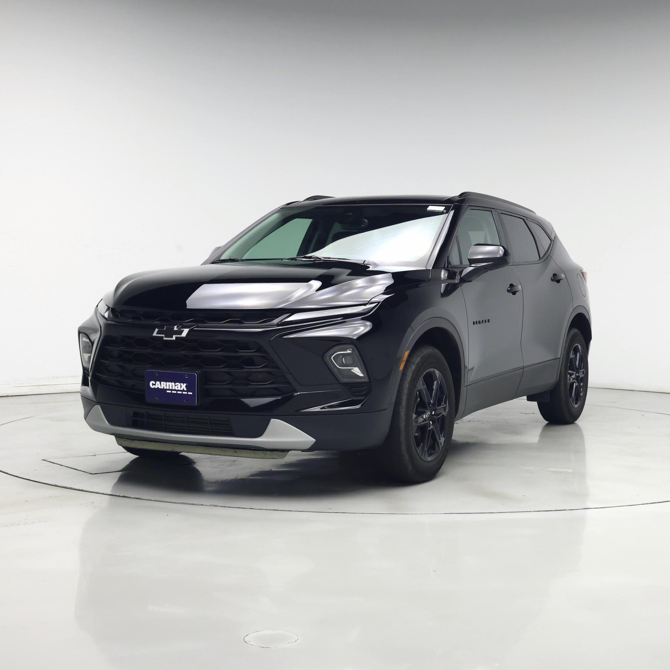 Thumbnail: 2023 Chevrolet Blazer - 4