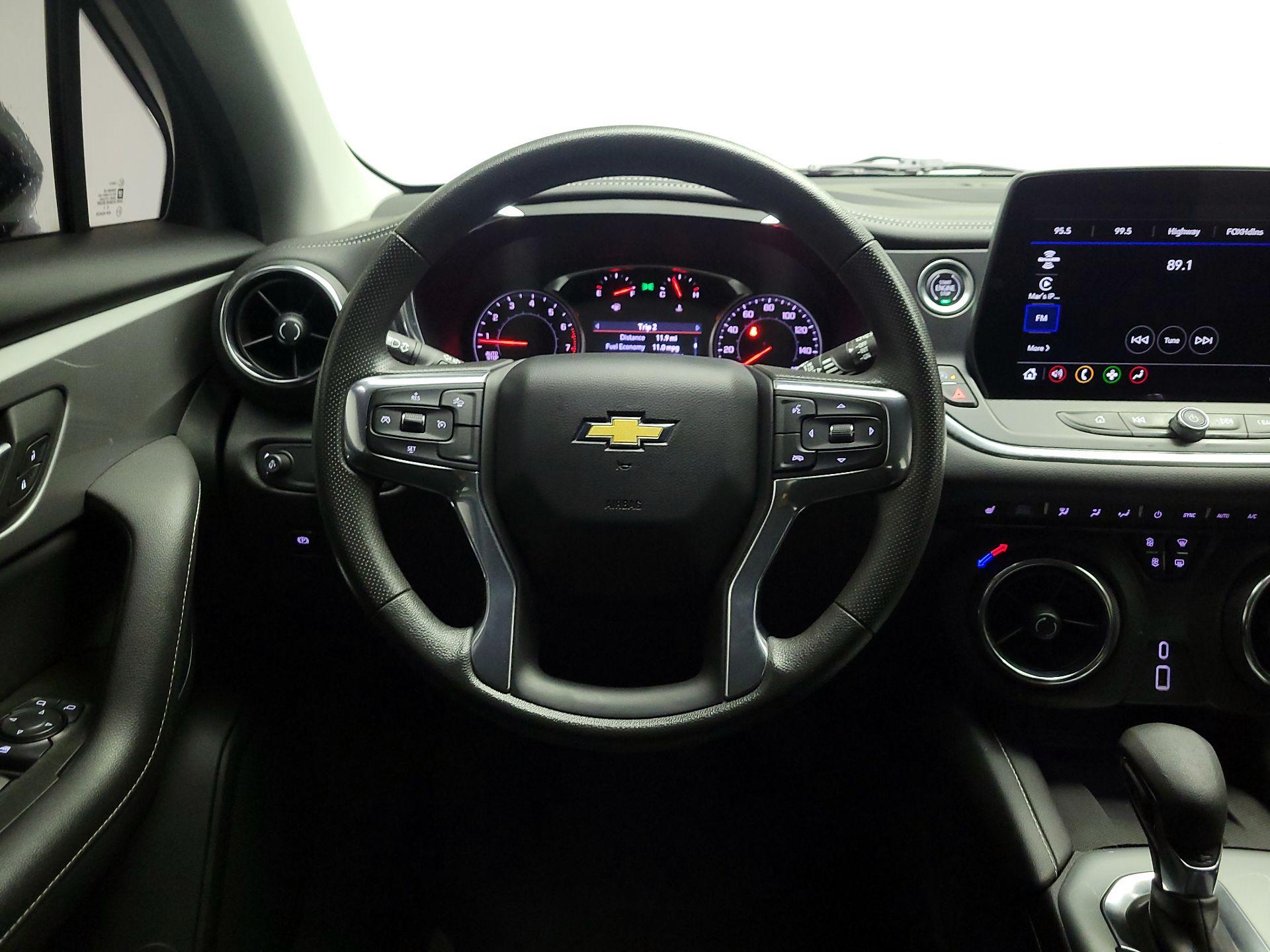 Thumbnail: 2023 Chevrolet Blazer - 10