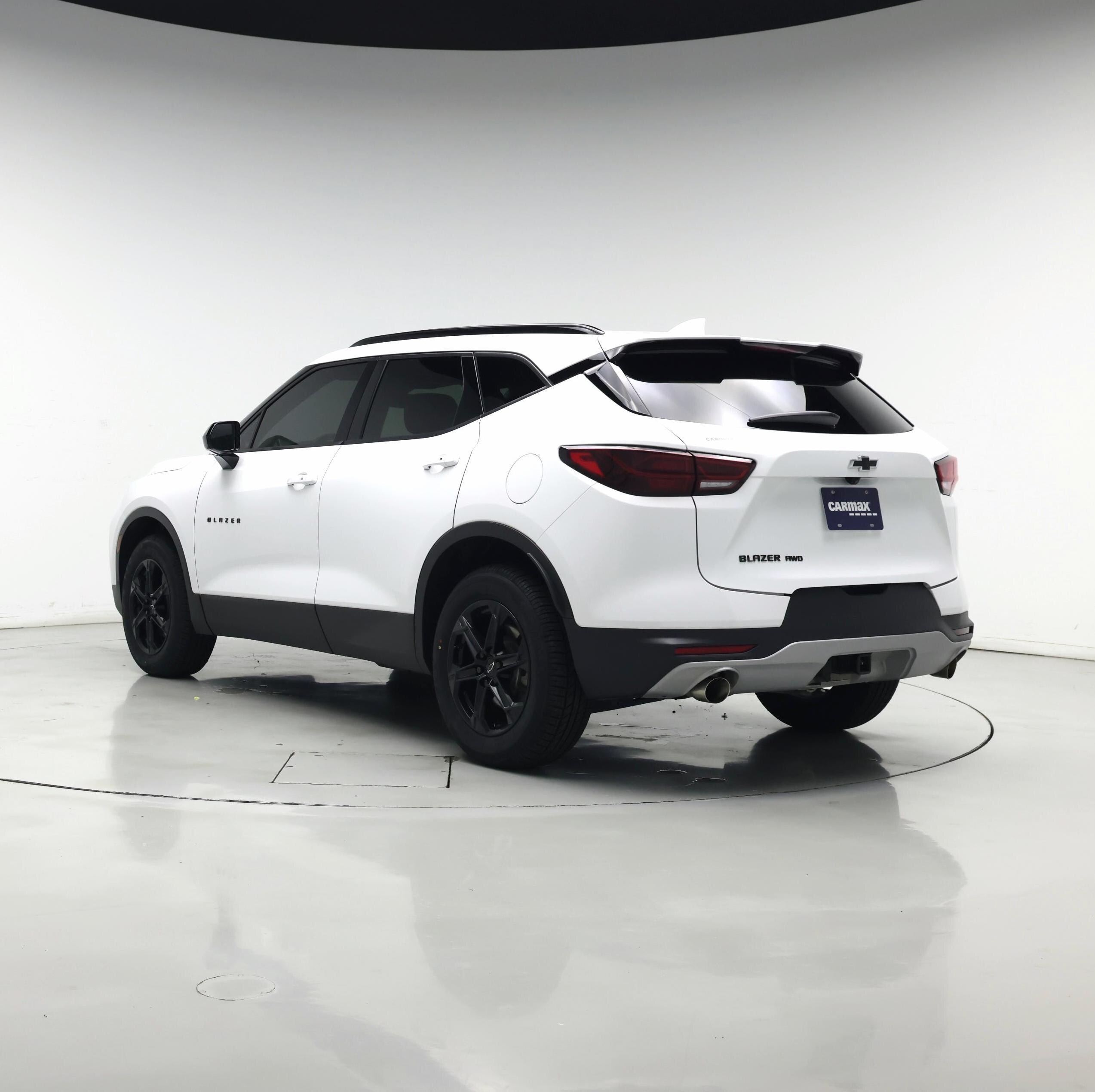 Thumbnail: 2023 Chevrolet Blazer - 2