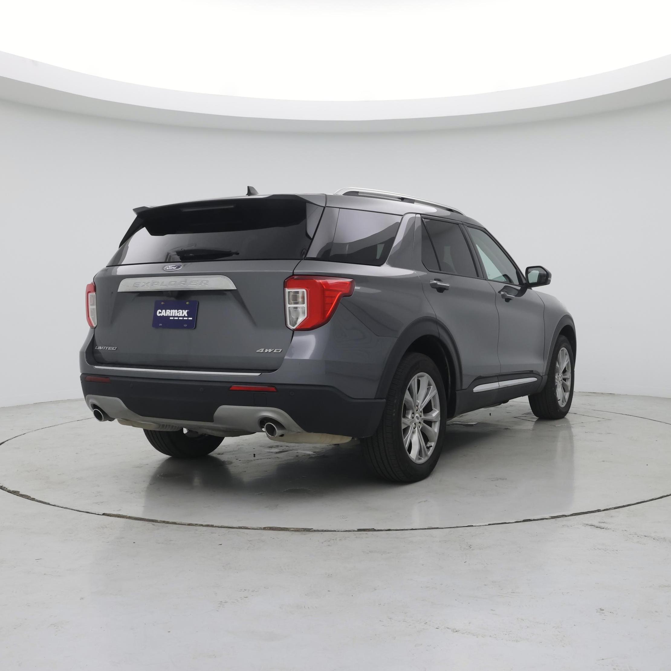 Thumbnail: 2023 Ford Explorer - 8