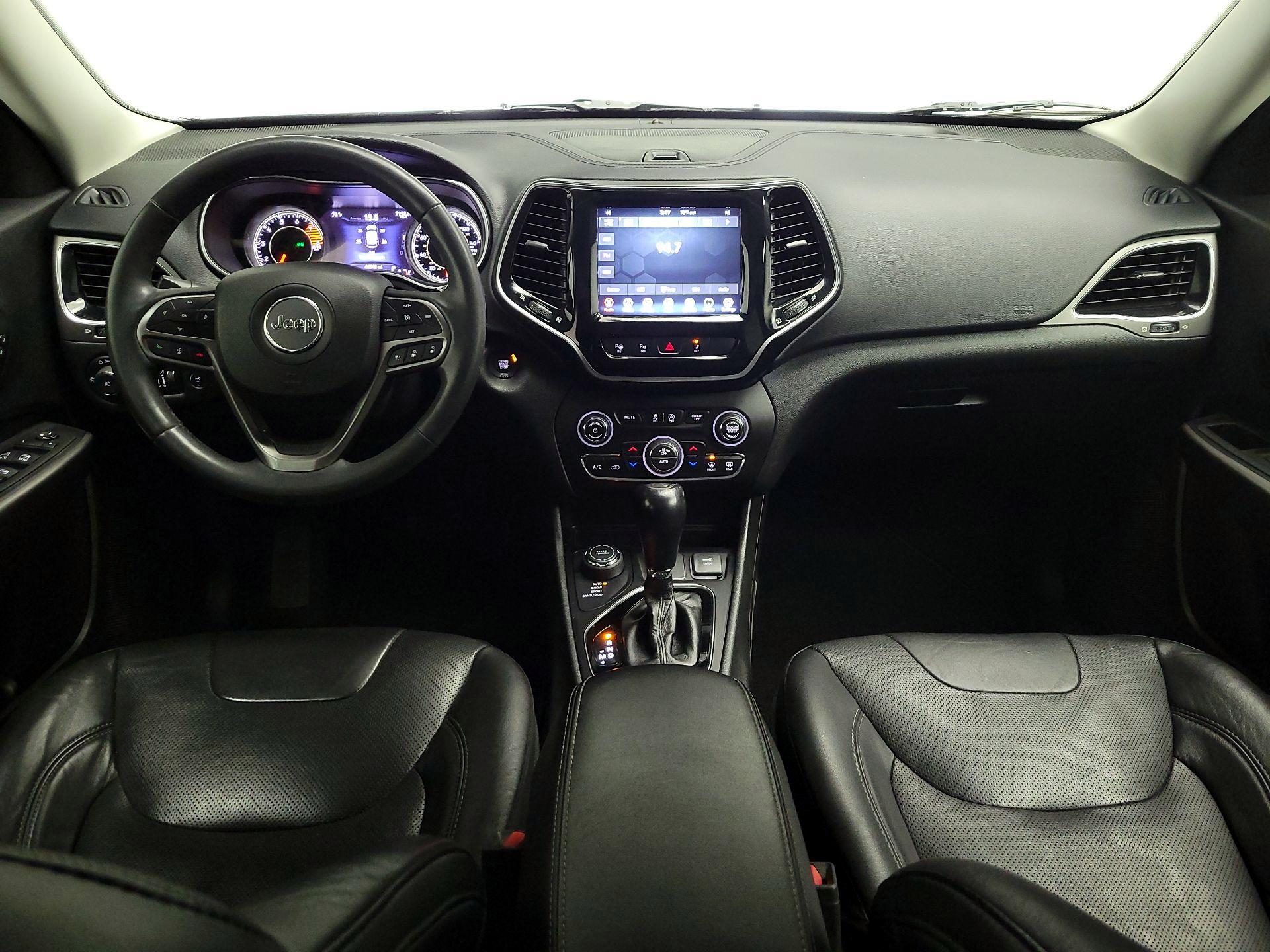 Thumbnail: 2021 Jeep Cherokee - 9