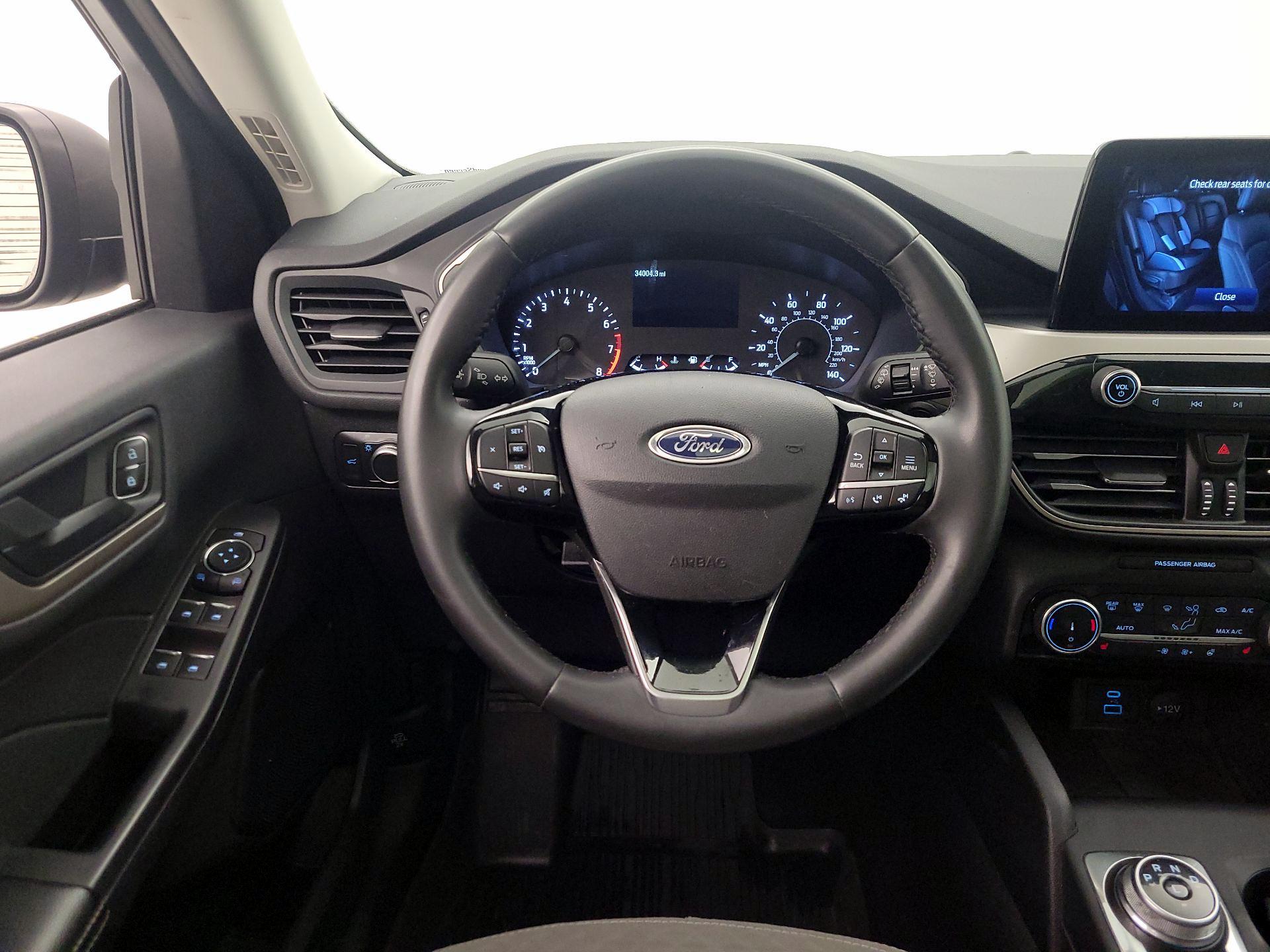 Thumbnail: 2022 Ford Escape - 10
