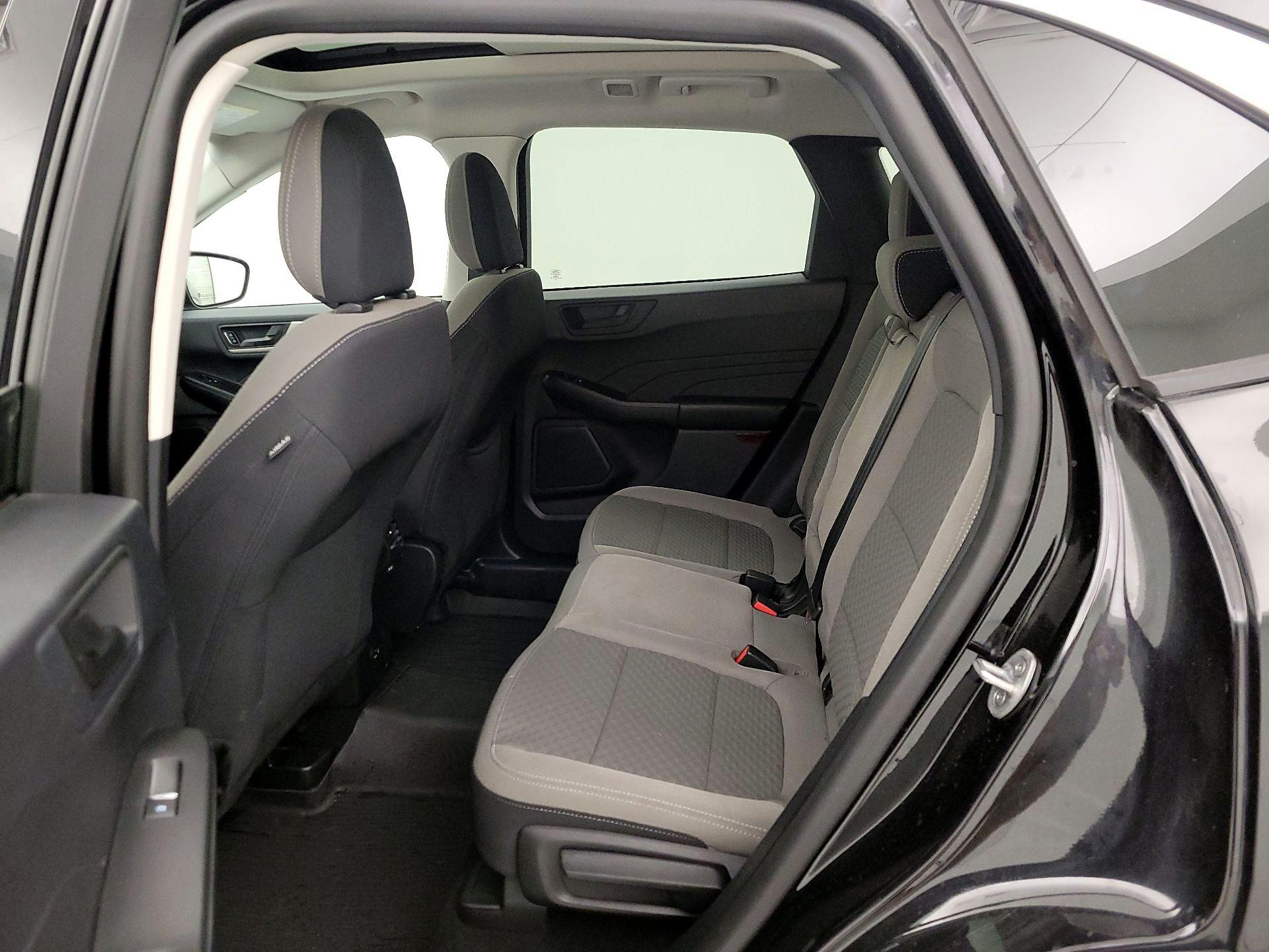 Thumbnail: 2022 Ford Escape - 20