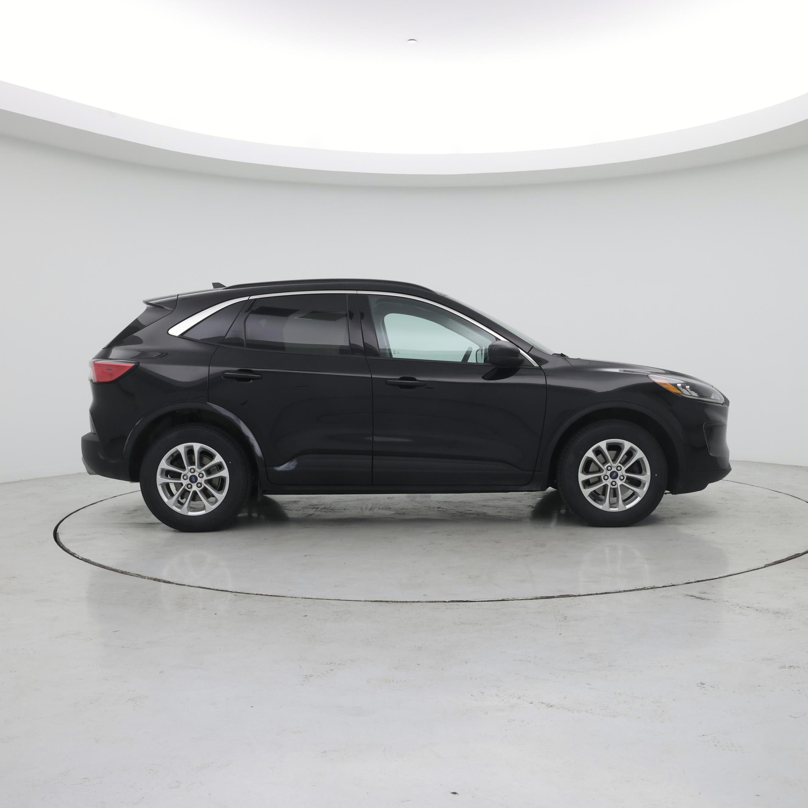 Thumbnail: 2022 Ford Escape - 7