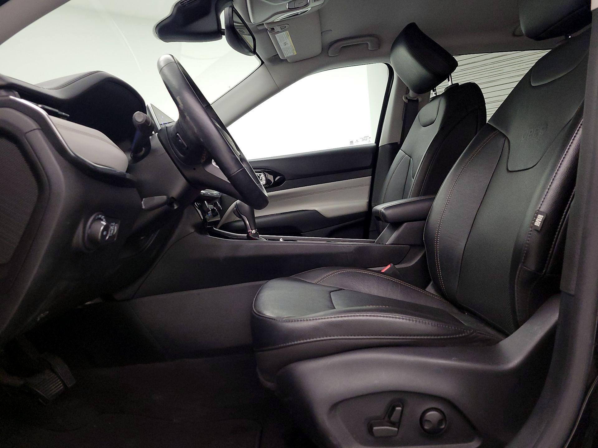 Thumbnail: 2022 Jeep Compass - 11