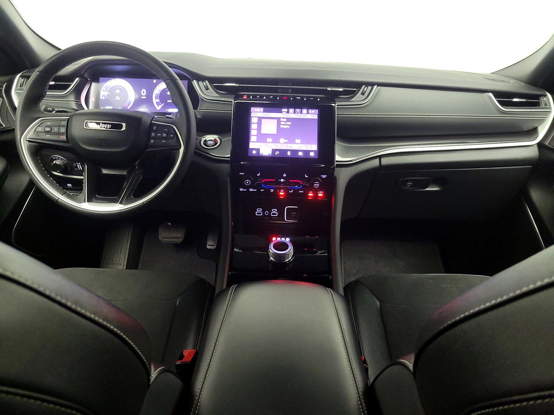 Thumbnail: 2023 Jeep Grand Cherokee - 9