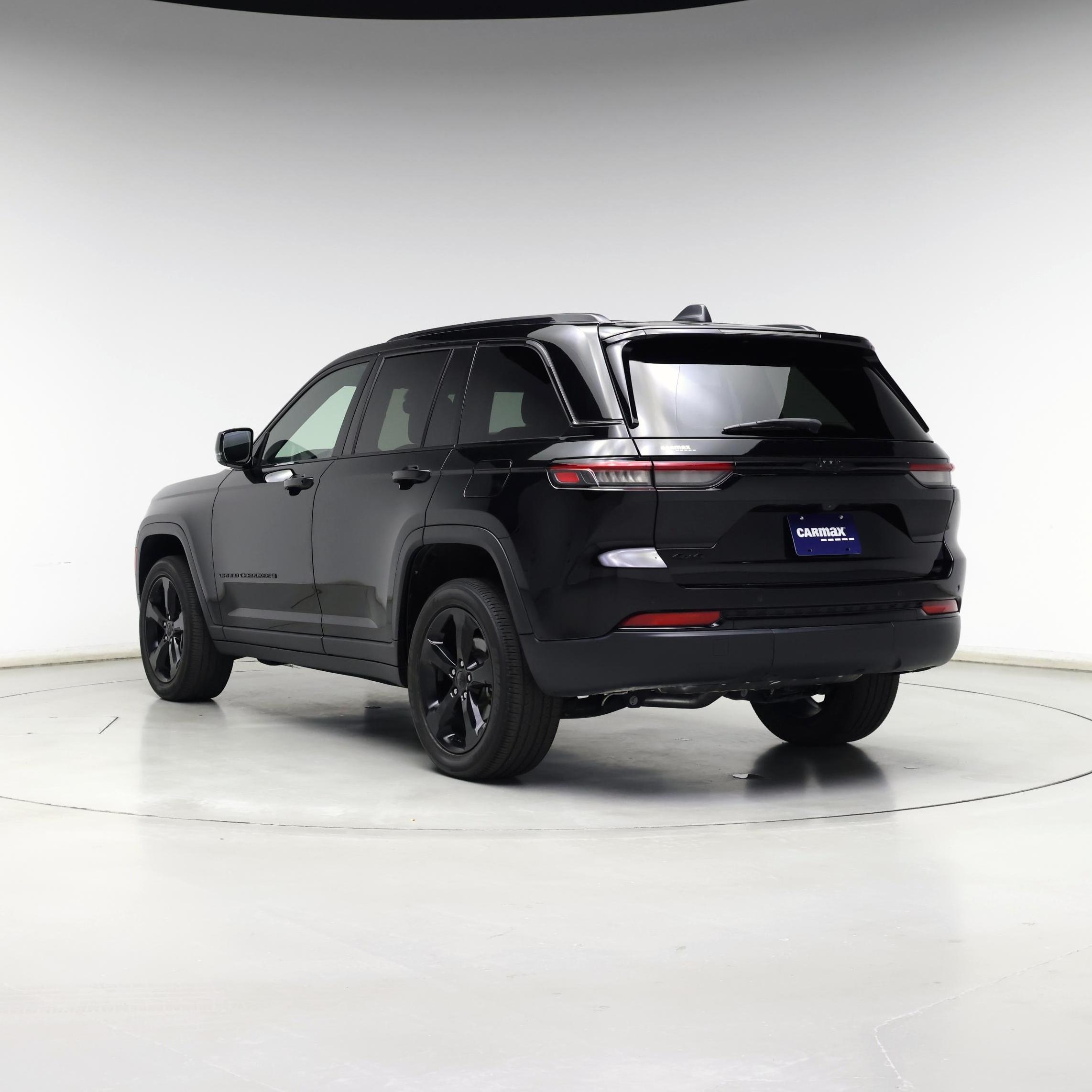 Thumbnail: 2023 Jeep Grand Cherokee - 2