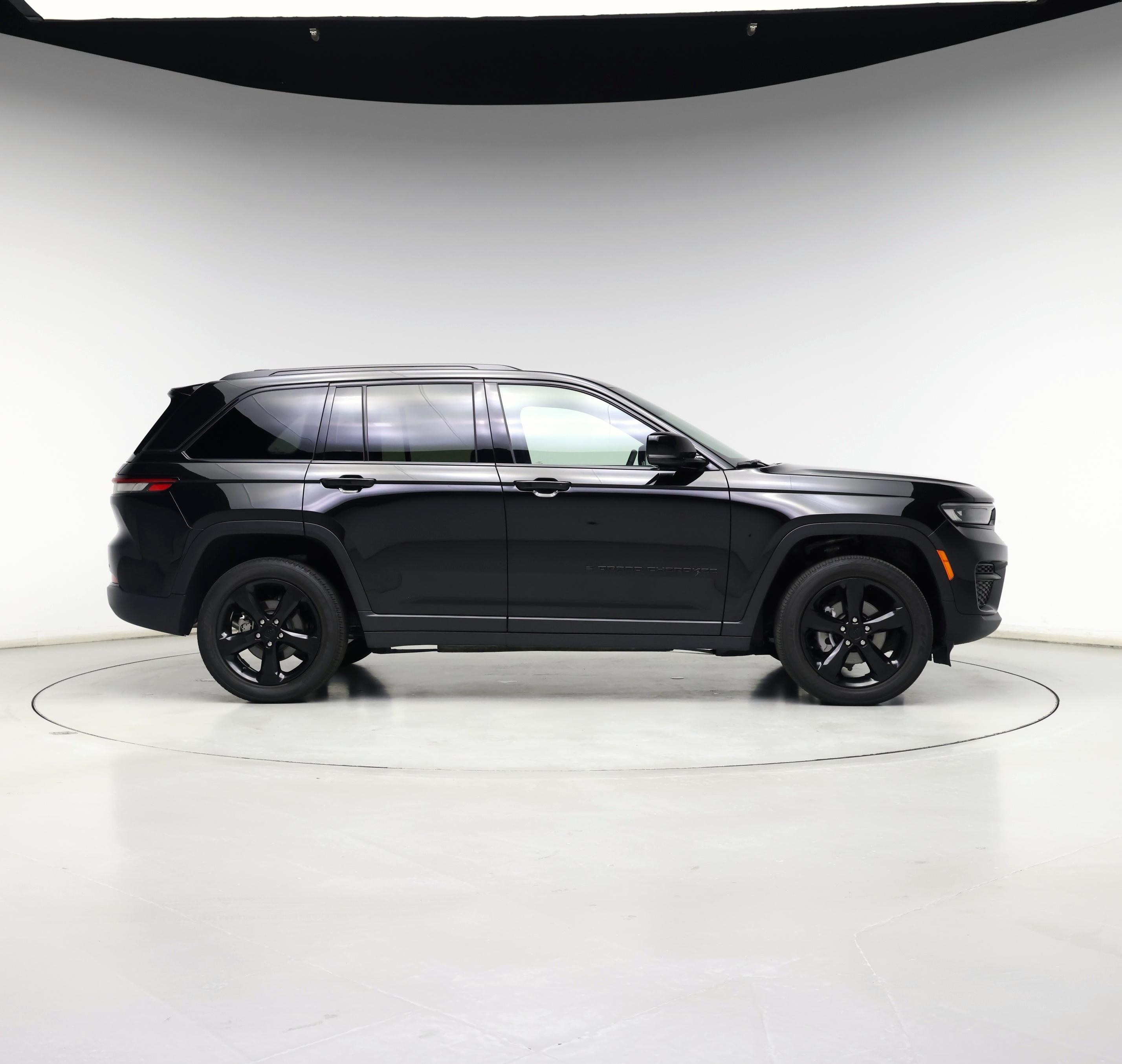 Thumbnail: 2023 Jeep Grand Cherokee - 7