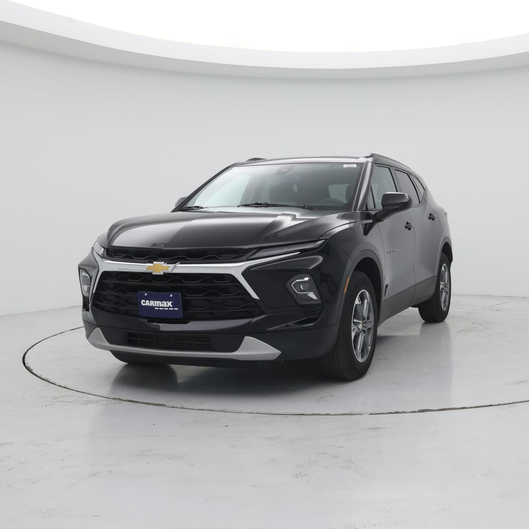 Thumbnail: 2023 Chevrolet Blazer - 4