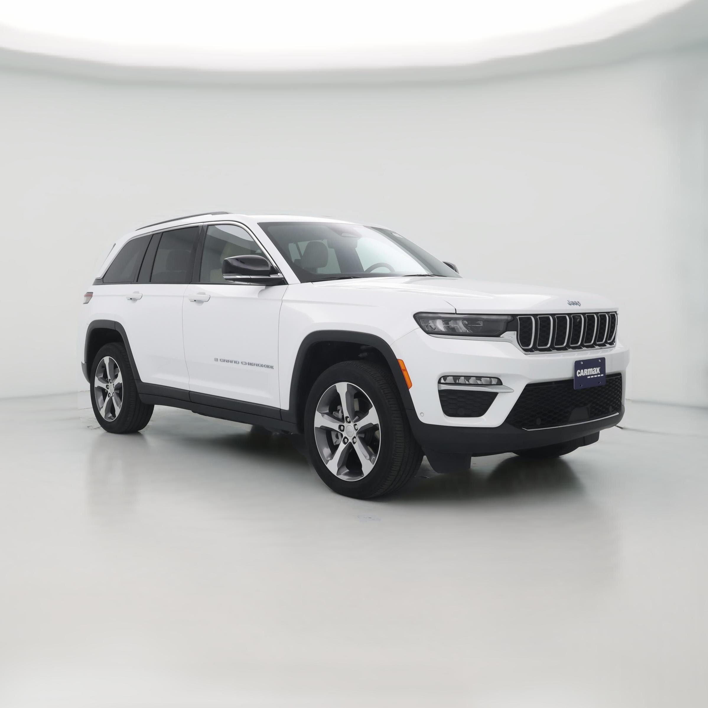 Thumbnail: 2023 Jeep Grand Cherokee - 1
