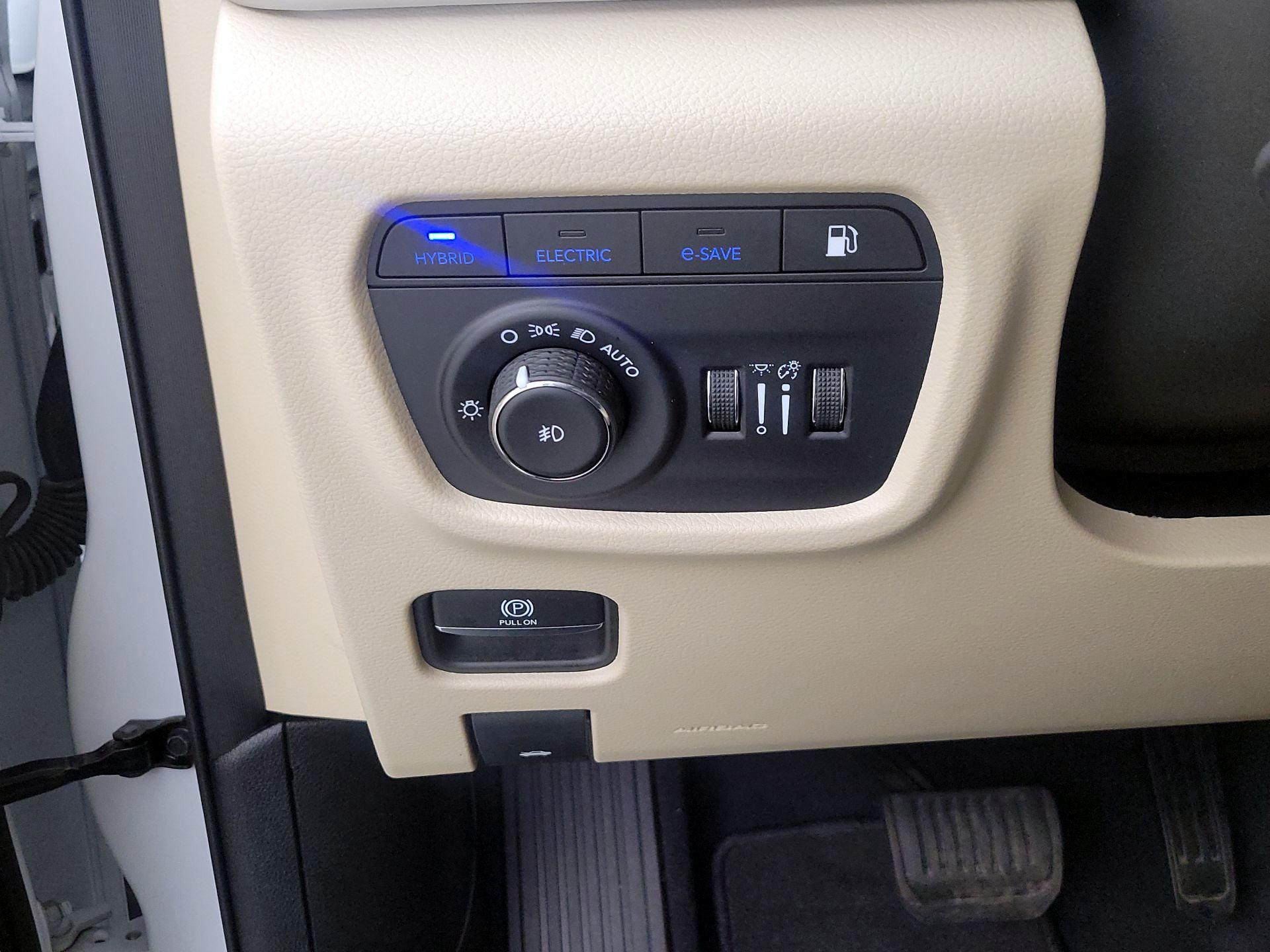 Thumbnail: 2023 Jeep Grand Cherokee - 13