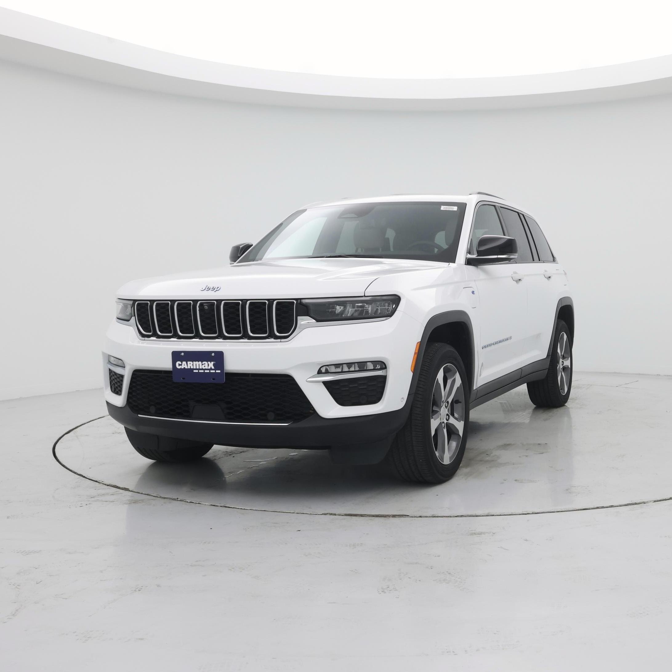 Thumbnail: 2023 Jeep Grand Cherokee - 4