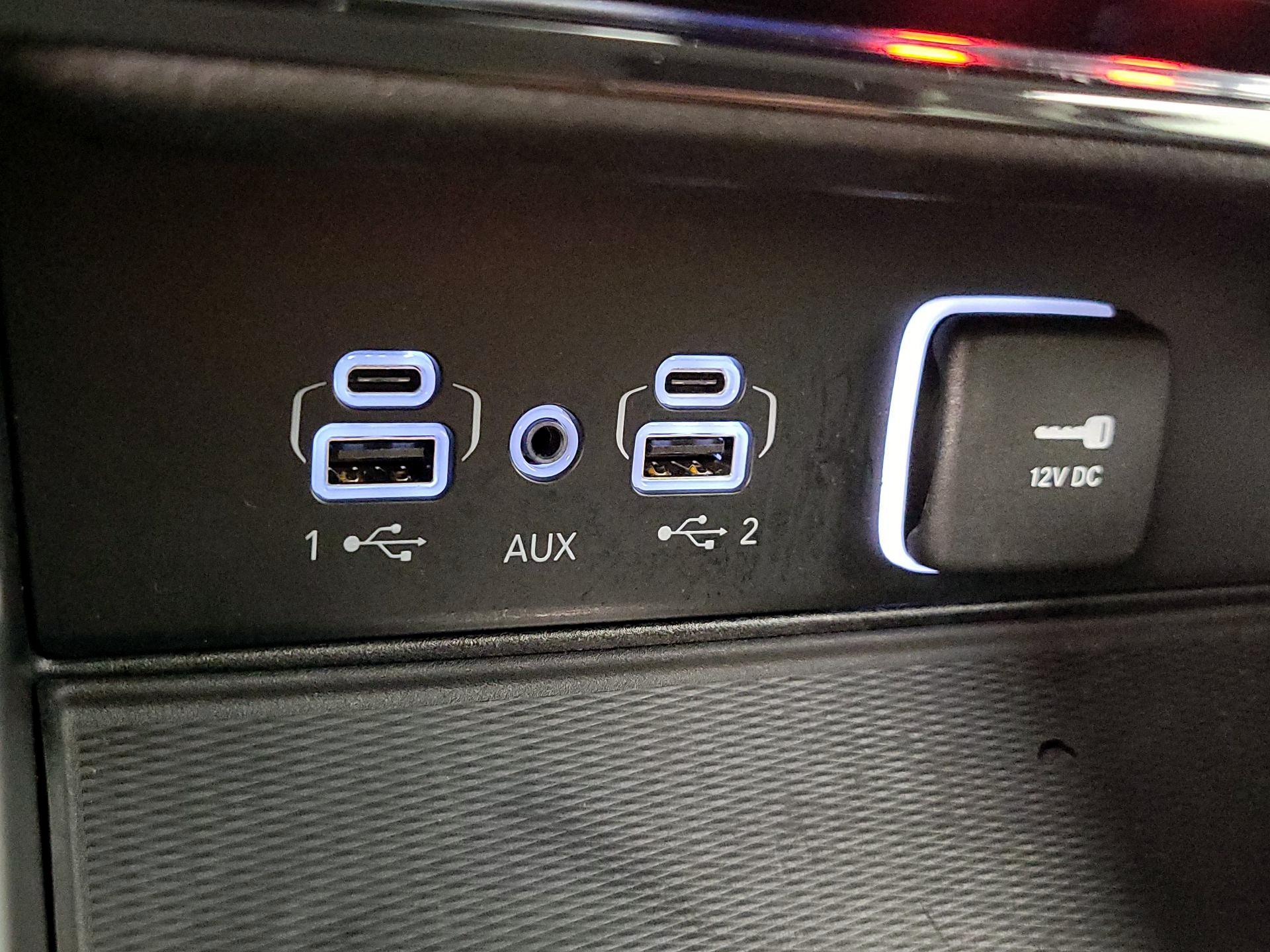 Thumbnail: 2023 Jeep Grand Cherokee - 18