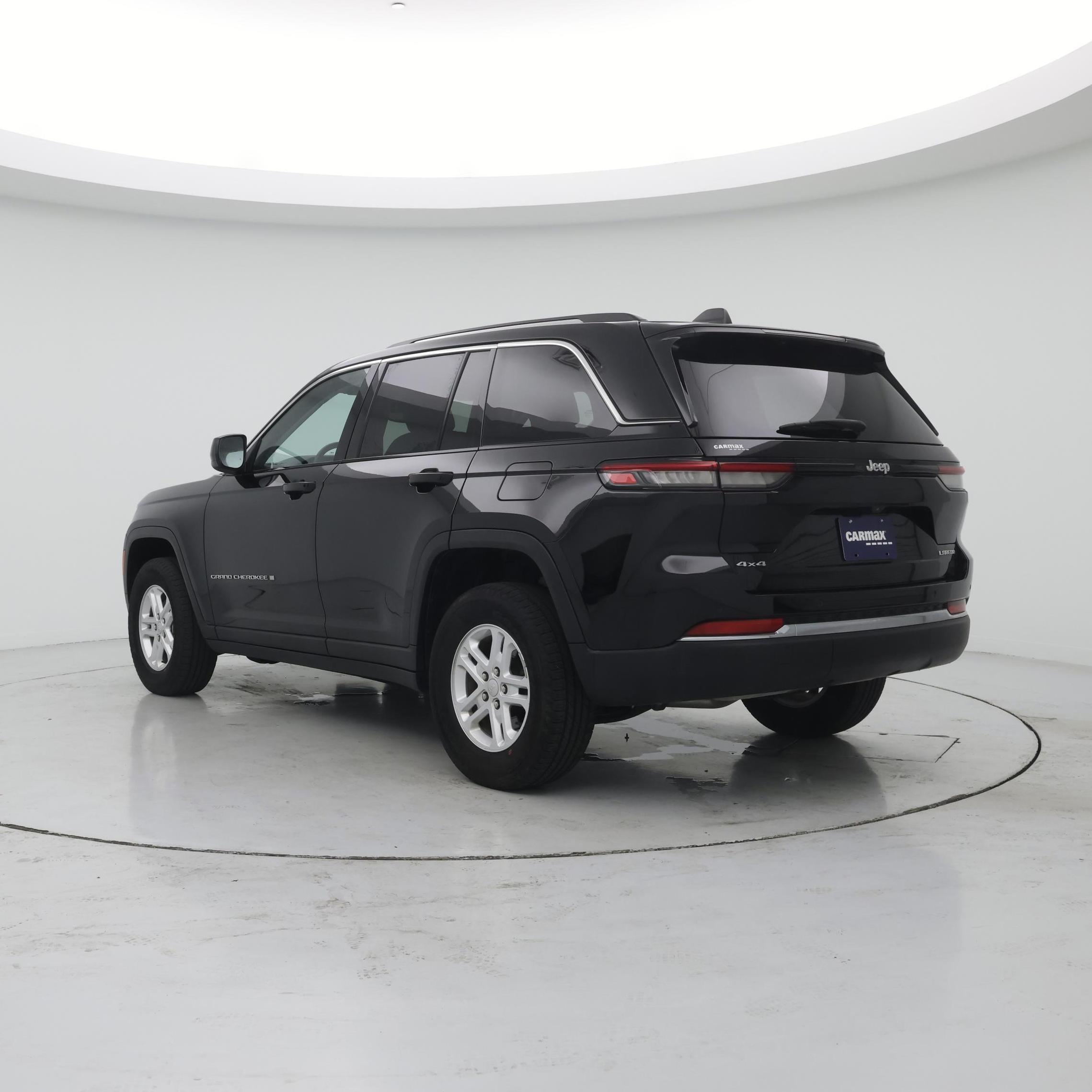 Thumbnail: 2023 Jeep Grand Cherokee - 2