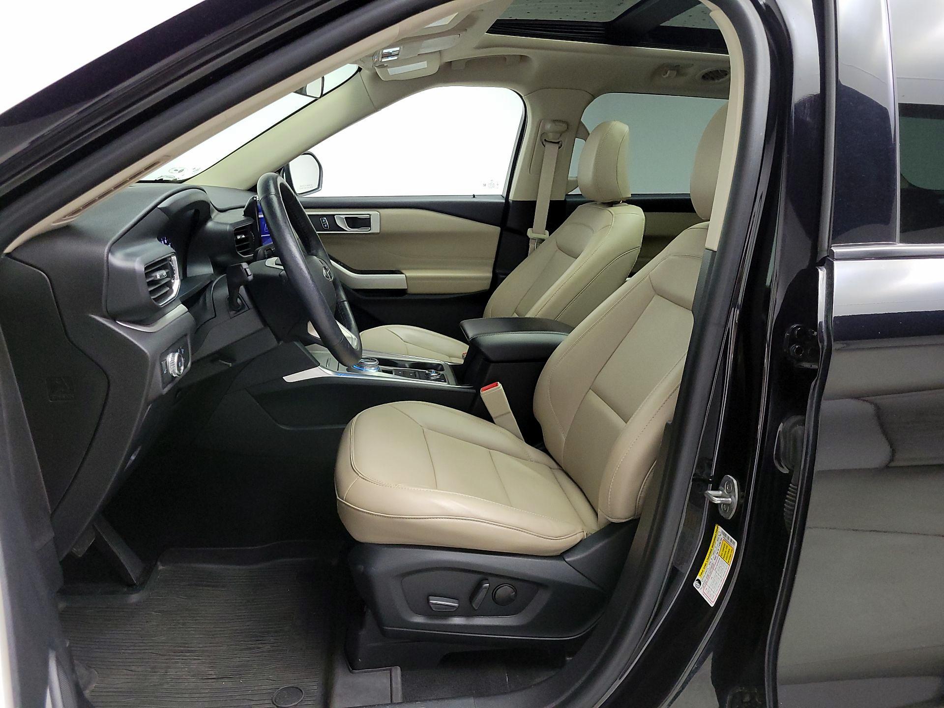 Thumbnail: 2022 Ford Explorer - 11